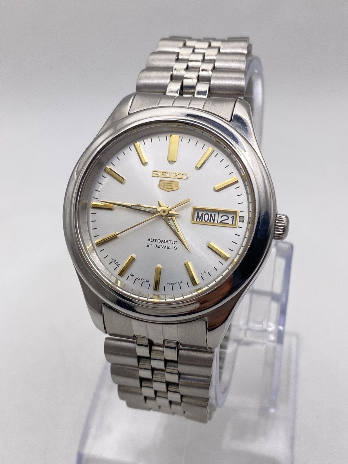 Seiko men's sne102 deals