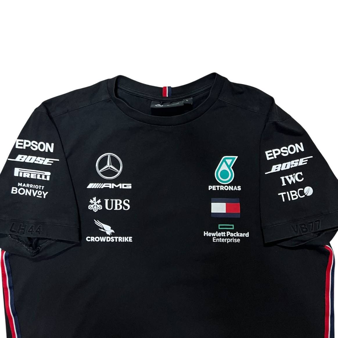 Mercedes-Benz MERCEDES BENZ PETRONAS AMG OFFICIAL MOTORSPORT T SHIRT SZ L Size US L / EU 52-54 / 3 - 3 Thumbnail