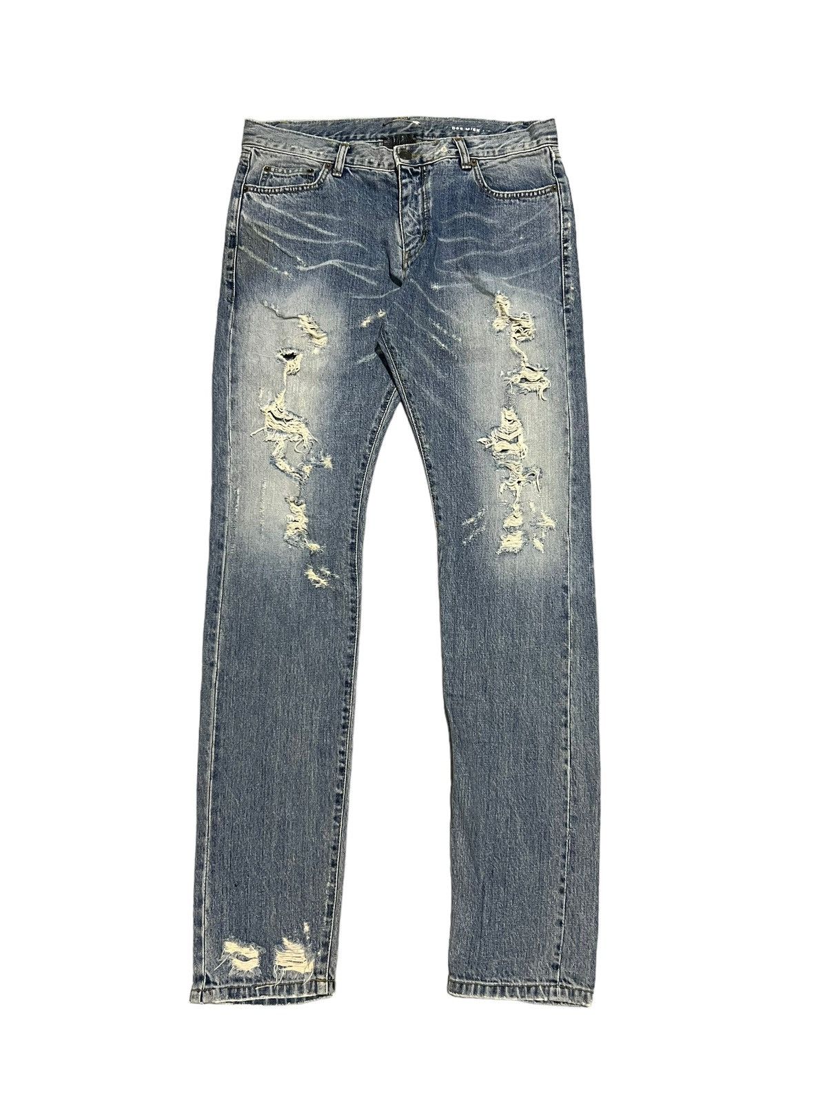 image of Saint Laurent Paris Saint Laurent D02 Crash Denim in Blue, Men's (Size 32)