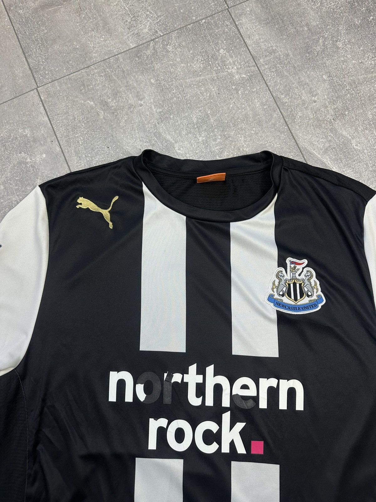 Other Puma New Castle Premier League Soccer Jersey Size US M / EU 48-50 / 2 - 7 Thumbnail