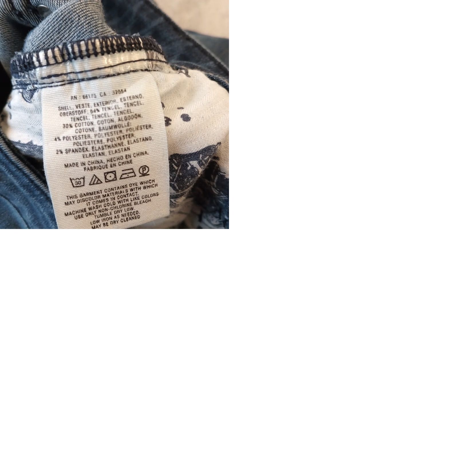 Anthropologie Anthropologie Jeans Women Size 28P Blue Pilcro & The Letterpress Skinny Frayed Hem 5-Pocket Denim Mid Rise XS? No, keep: 28P Size 28" / US 6 / IT 42 - 9 Thumbnail