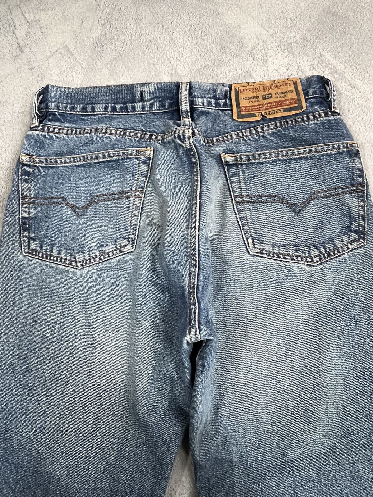 Diesel × Vintage Vintage Diesel regular jeans denim faded style size 31 Size US 31 - 4 Thumbnail