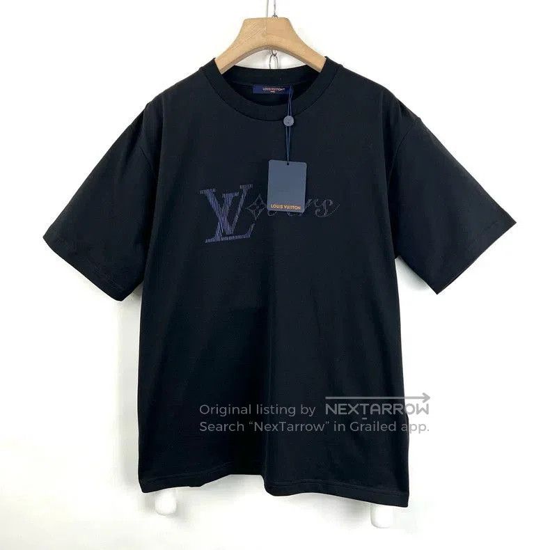 Louis Vuitton Louis Vuitton 25 Capsule Gradient Logo Tee. Size US XL / EU 56 / 4 - 2 Thumbnail
