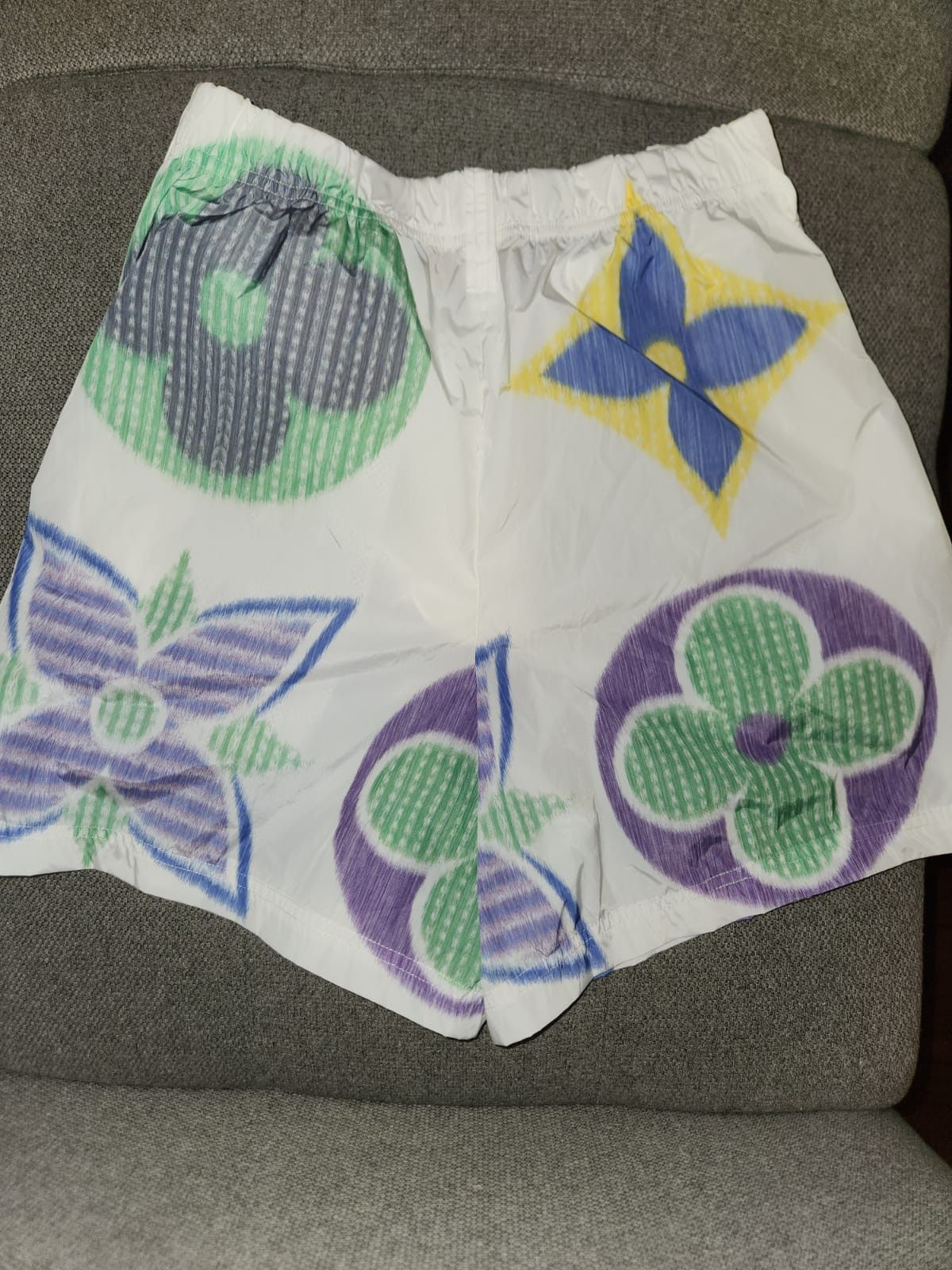 Louis Vuitton Louis Vuitton multicolor monogram swim shorts Size US 30 / EU 46 - 2 Thumbnail