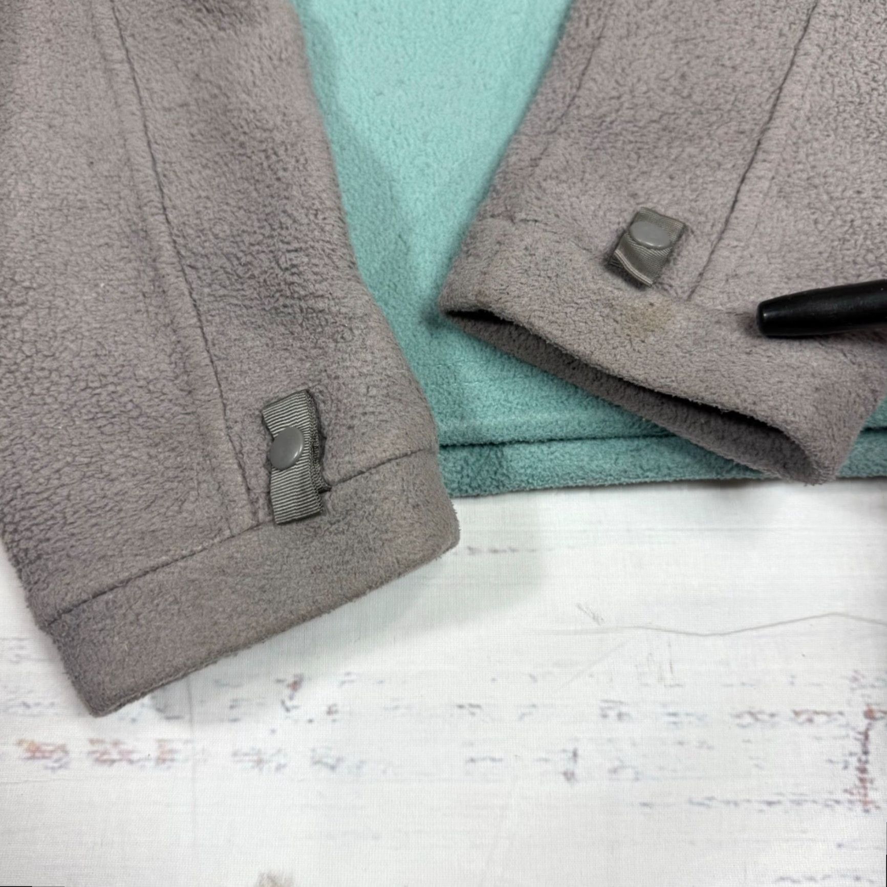 The North Face The North Face Womens Zip Front Fleece Jacket M Gray Green Pockets Jacket Womens M Gray/Green Size M / US 6-8 / IT 42-44 - 6 Thumbnail