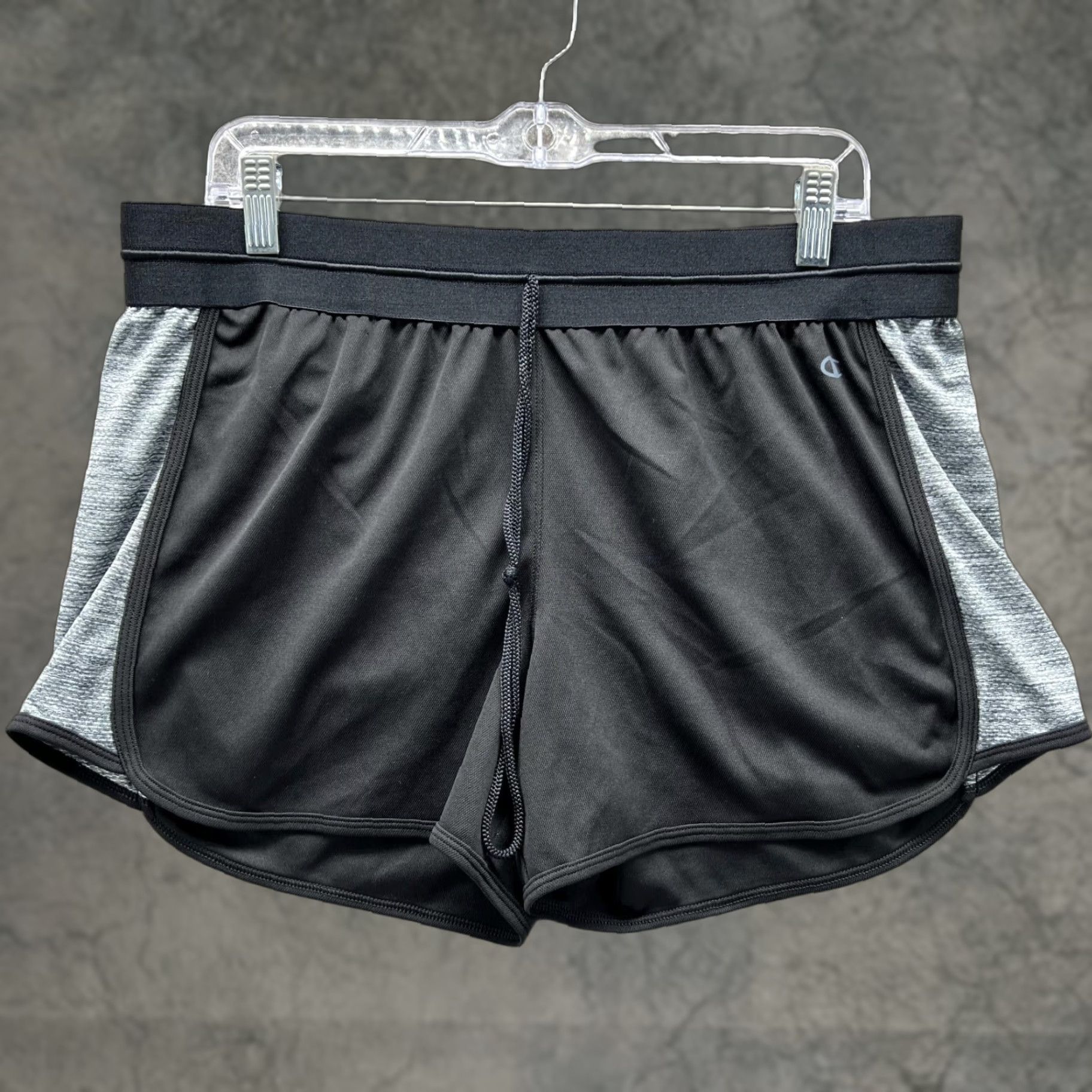 Champion Champion Shorts Women Large Black Athletic Training Performance Gym Hike Size 36" / US 14 / IT 50 - 1 Thumbnail