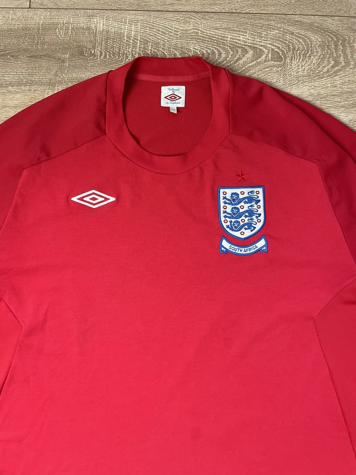 Umbro England 2010/2011 Away Football Shirt Soccer Jersey Size US XXL / EU 58 / 5 - 2 Thumbnail