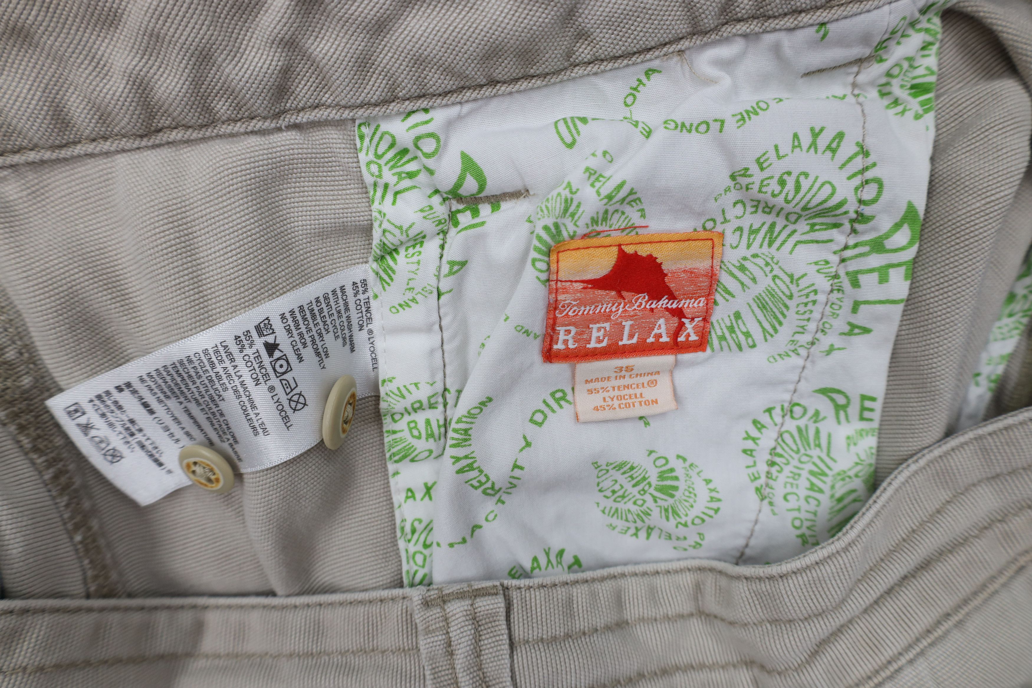 Tommy Bahama Vintage Tommy Bahama Relax Relaxed Fit Cargo Shorts Beige Size US 35 - 7 Thumbnail