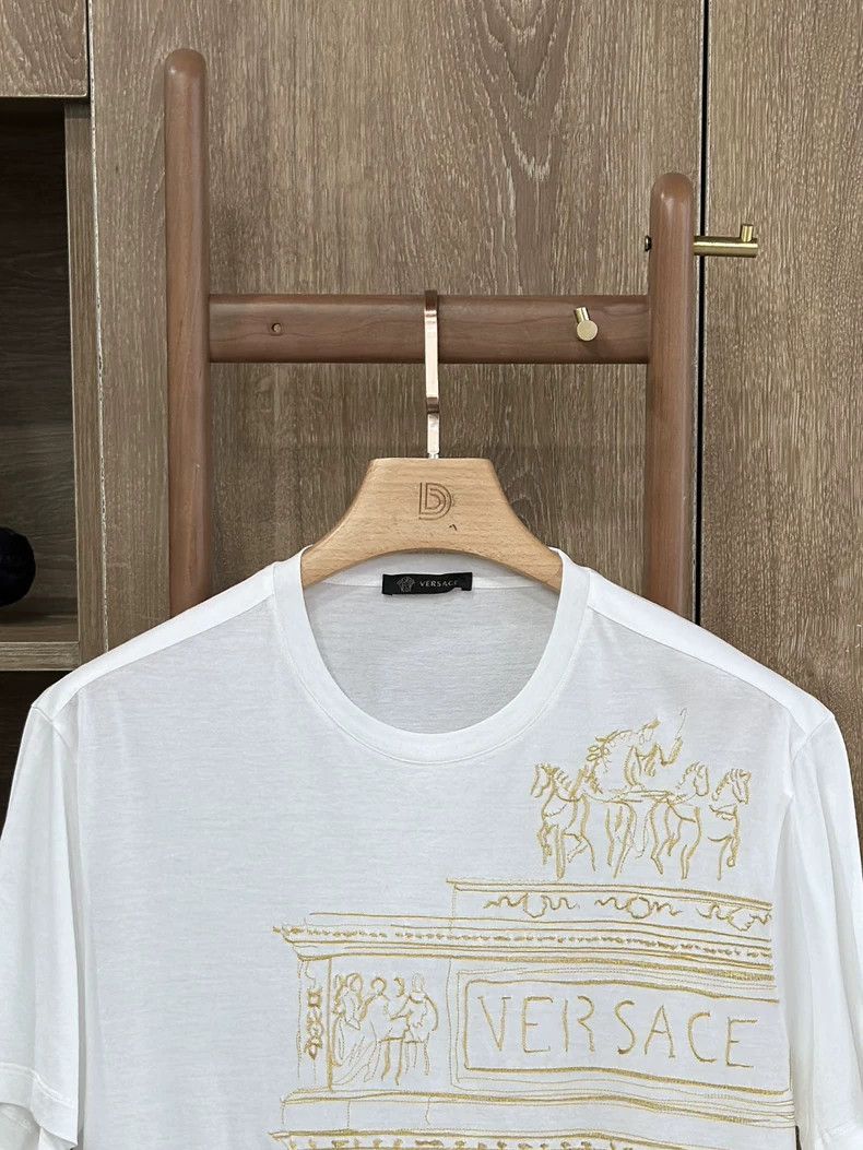 Versace Versace White casual T-shirt Size US S / EU 44-46 / 1 - 3 Thumbnail