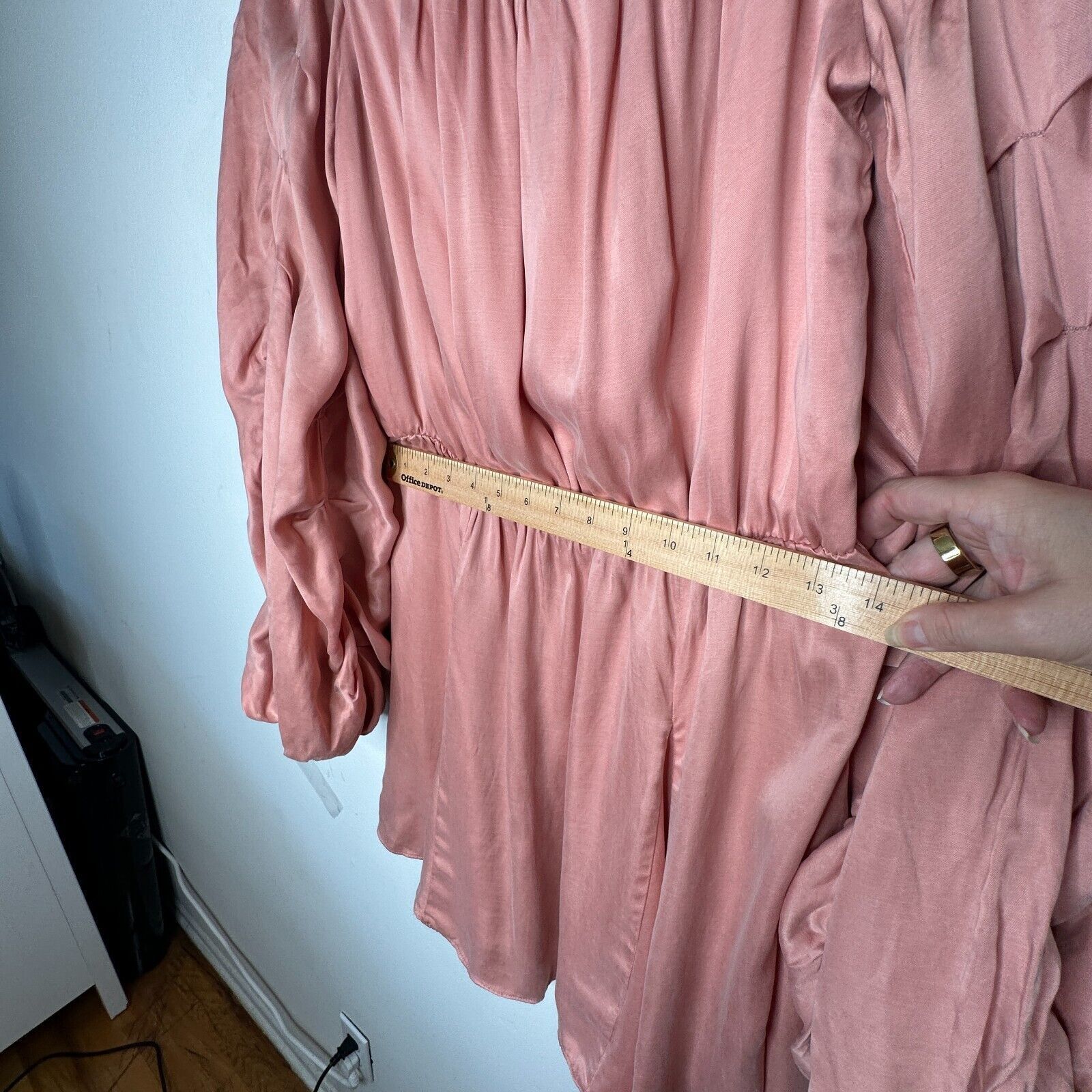 REVOLVE Lovers + Friends Pink Off Shoulder Balloon Sleeve Mini Dress Size M / US 6-8 / IT 42-44 - 14 Thumbnail
