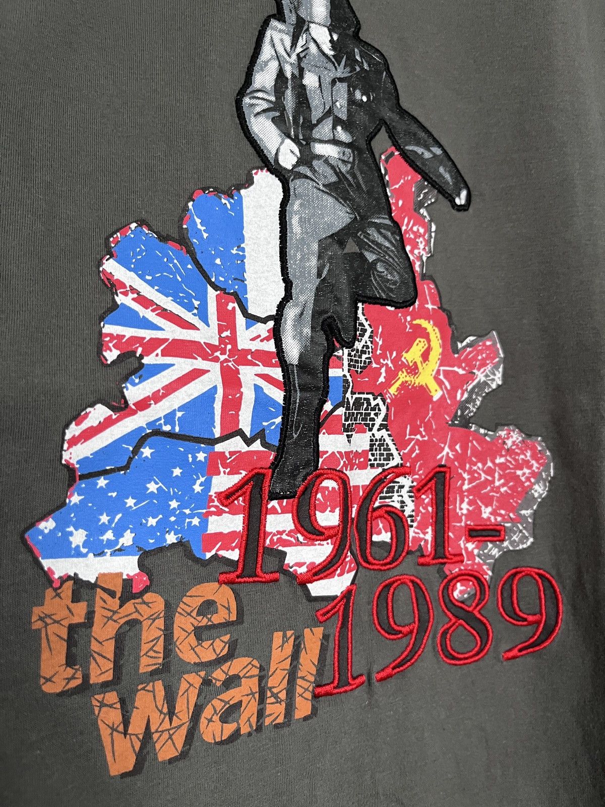 Other The Berlin Wall History Official T-shirt Size US S / EU 44-46 / 1 - 6 Thumbnail