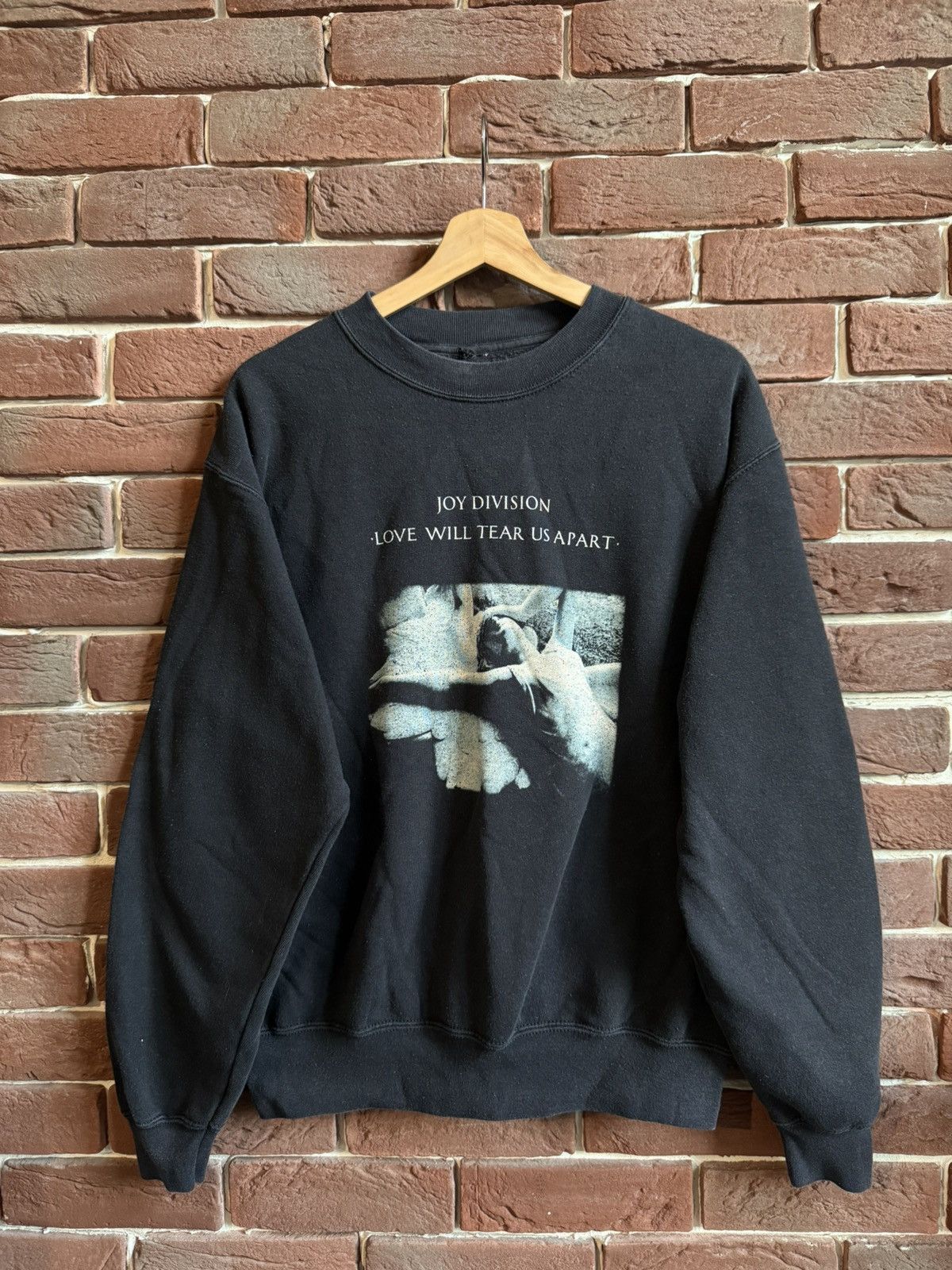 Band Tees × Joy Division × Vintage Vintage JOY DIVISION Love Will Tear Us Apart Sweatshirt L Size US L / EU 52-54 / 3 - 1 Thumbnail