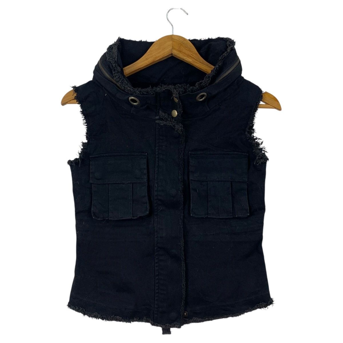 Japanese Brand INGNI Japanese Brand Punk Style Black Denim Flare Jacket Size US XS / EU 42 / 0 - 1 Thumbnail