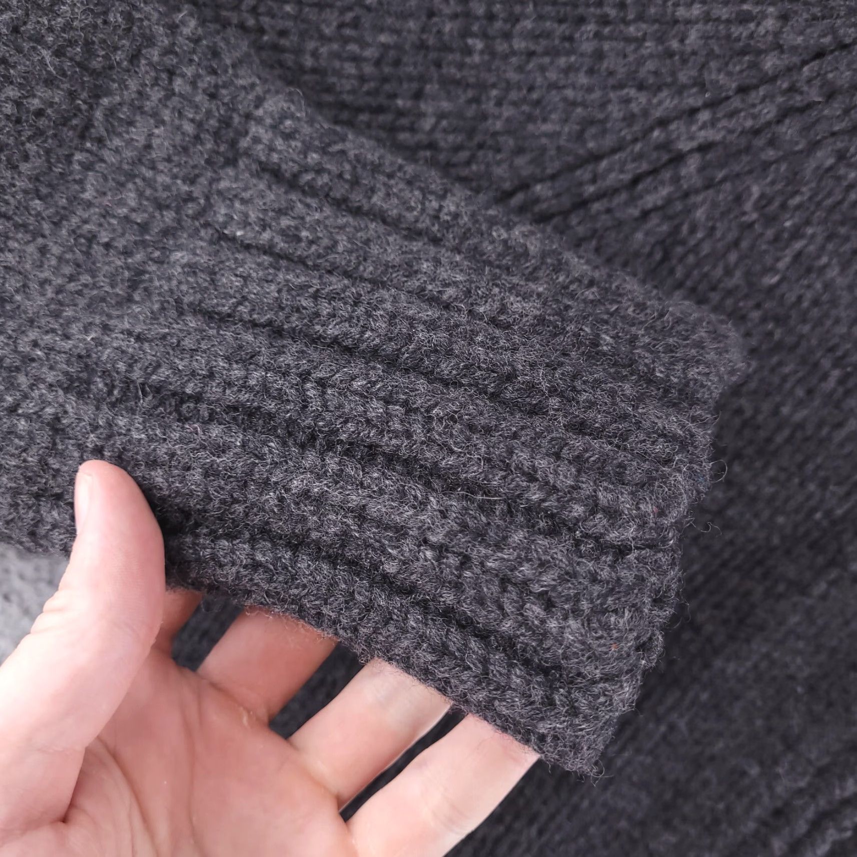 Armani Exchange Armani Exchange Hoodie Womens Large Gray 100% Wool Zip Full Zip Wool Material Gray Womens L Folded Size L / US 10 / IT 46 - 6 Thumbnail