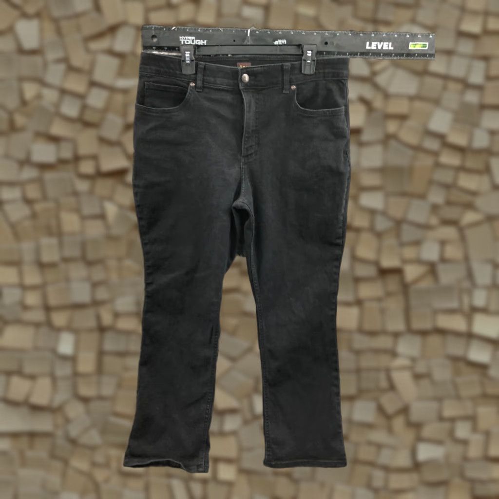 Lee Lee Jeans 18P Petite Womens Dark Wash Black Stretch Denim 5-Pocket High Rise Straight Jeans Lee Classic Fit Womens Size 40" / US 18 - 1 Thumbnail