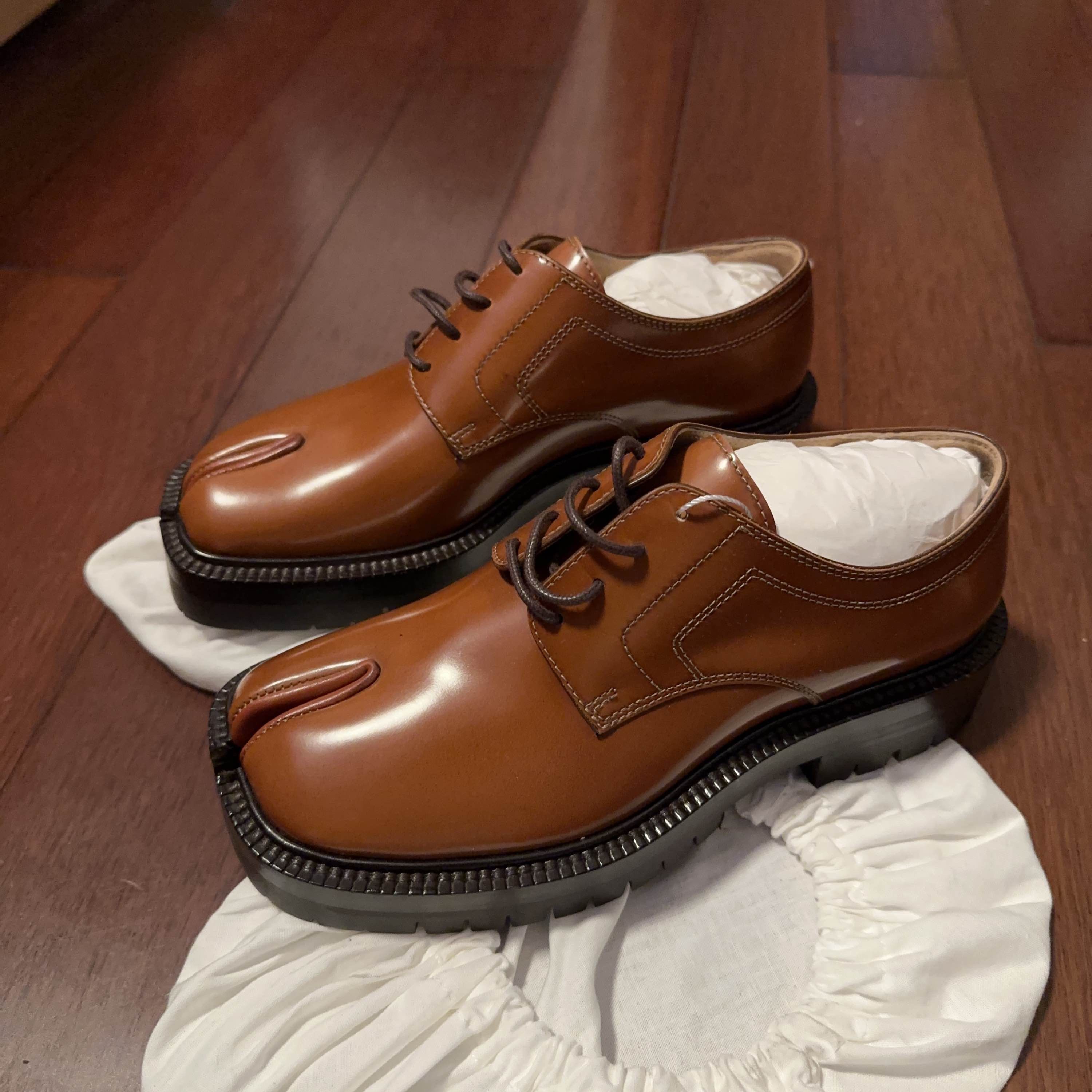 Maison Margiela Maison Margiela Tabi Lace-Up Shoes Size 36 Size US 6 / IT 36 - 1 Thumbnail