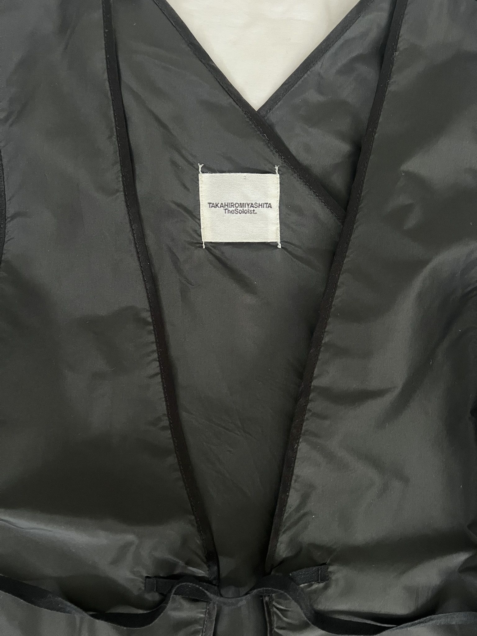 Takahiromiyashita The Soloist. Takahiromiyashita TheSoloist Silk Wrap Top with cotton ties Size M / US 6-8 / IT 42-44 - 3 Thumbnail
