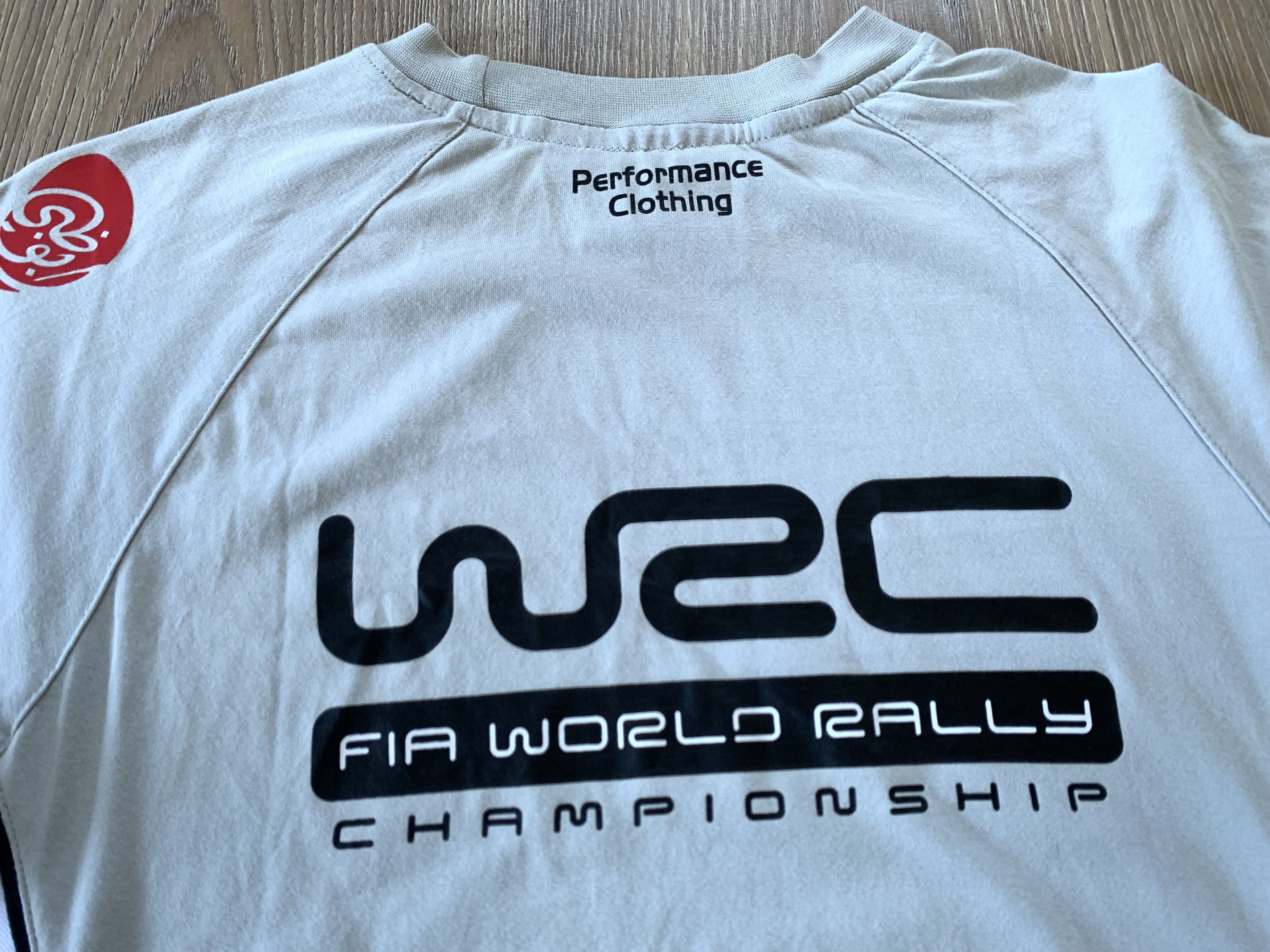 Vintage Vintage WRC FIA Rally Championship 2011 Printed T-Shirt Size US M / EU 48-50 / 2 - 9 Thumbnail