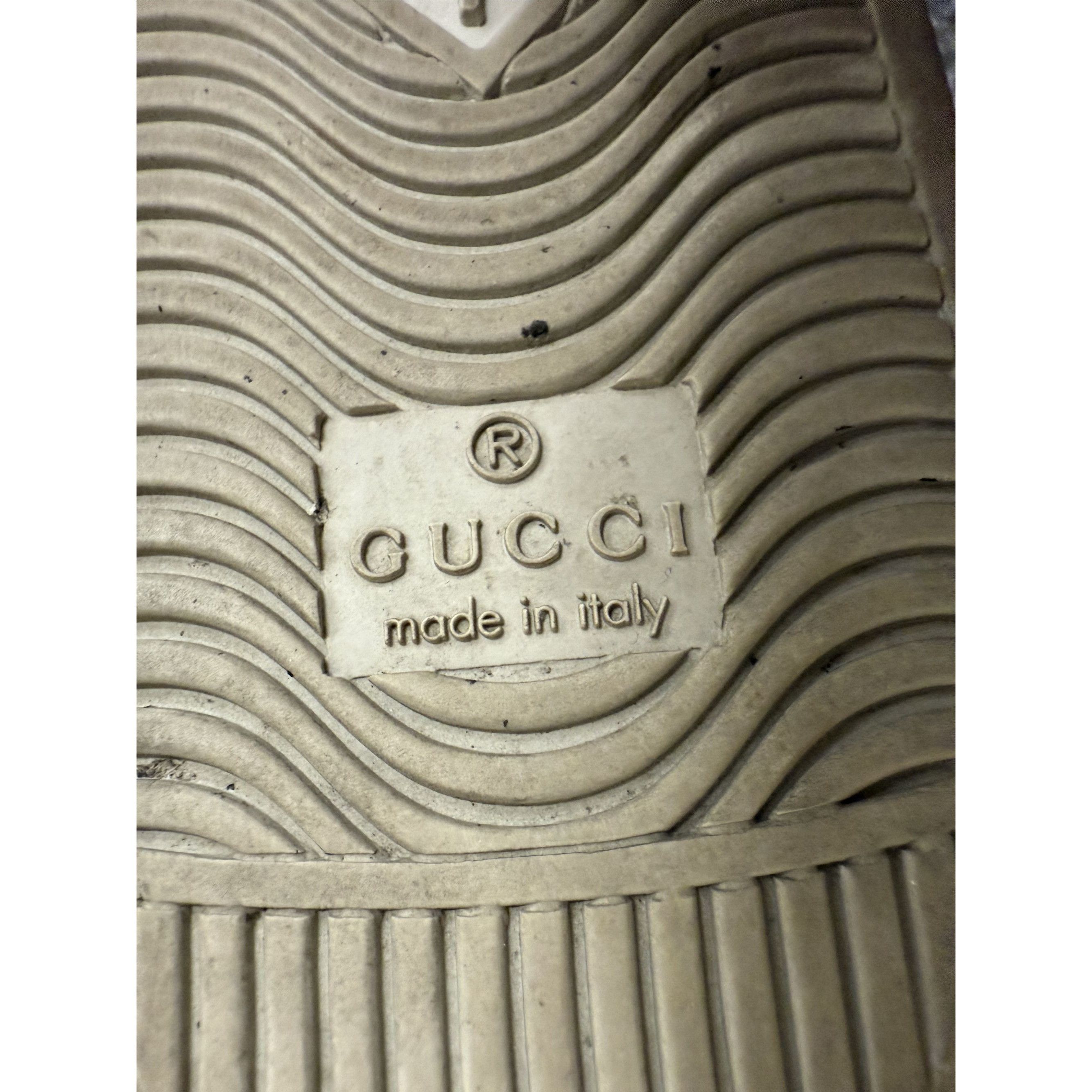 Gucci Gucci Womens GG Supreme Canvas Ace Sneakers Size 37.5 Red & Size US 7.5 / IT 37.5 - 8 Thumbnail