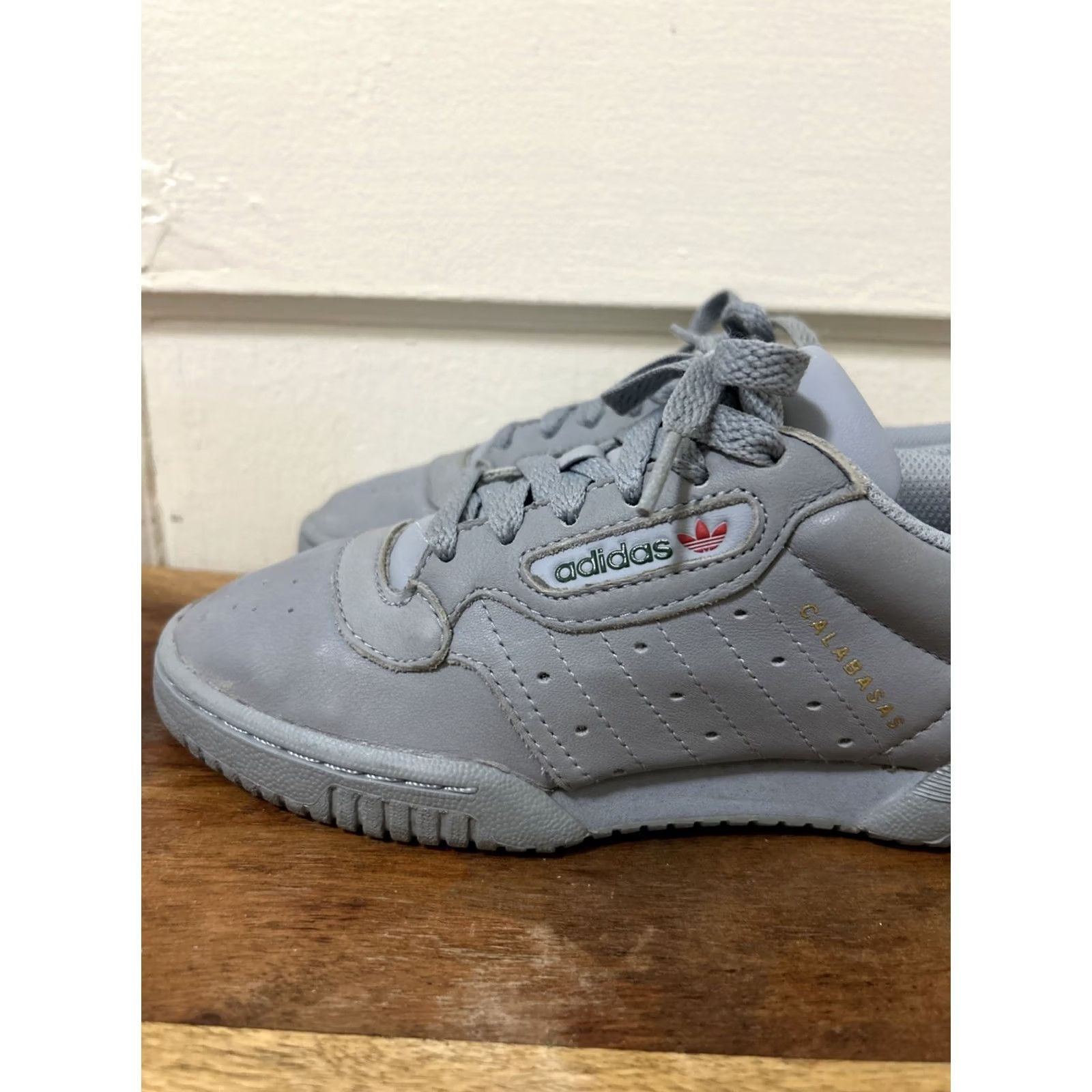 Adidas Adidas Yeezy Powerphase Men Grey Low Top Lace Up Sneakers CG6422 5 US 4.5 UK 37.5 EU Casual Activewear 2017 Vintage No Womens Mens Girls Boys Size US 5 / IT 35 - 6 Thumbnail
