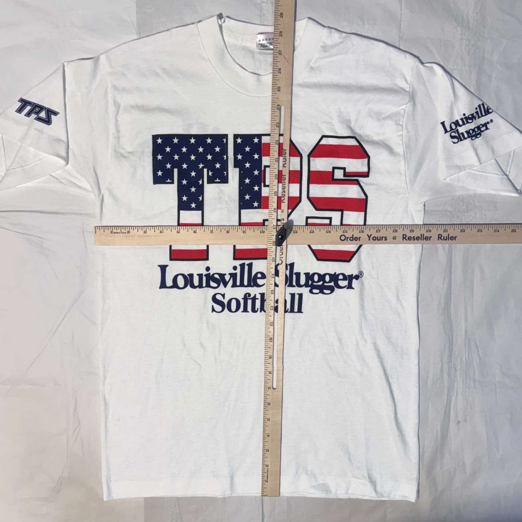 Fruit Of The Loom VINTAGE Fruit of the Loom T-Shirt Unisex Adults Short Sleeve White 90s Logo 1990s Cotton Regular M SIZE Mens Womens Size US M / EU 48-50 / 2 - 3 Thumbnail