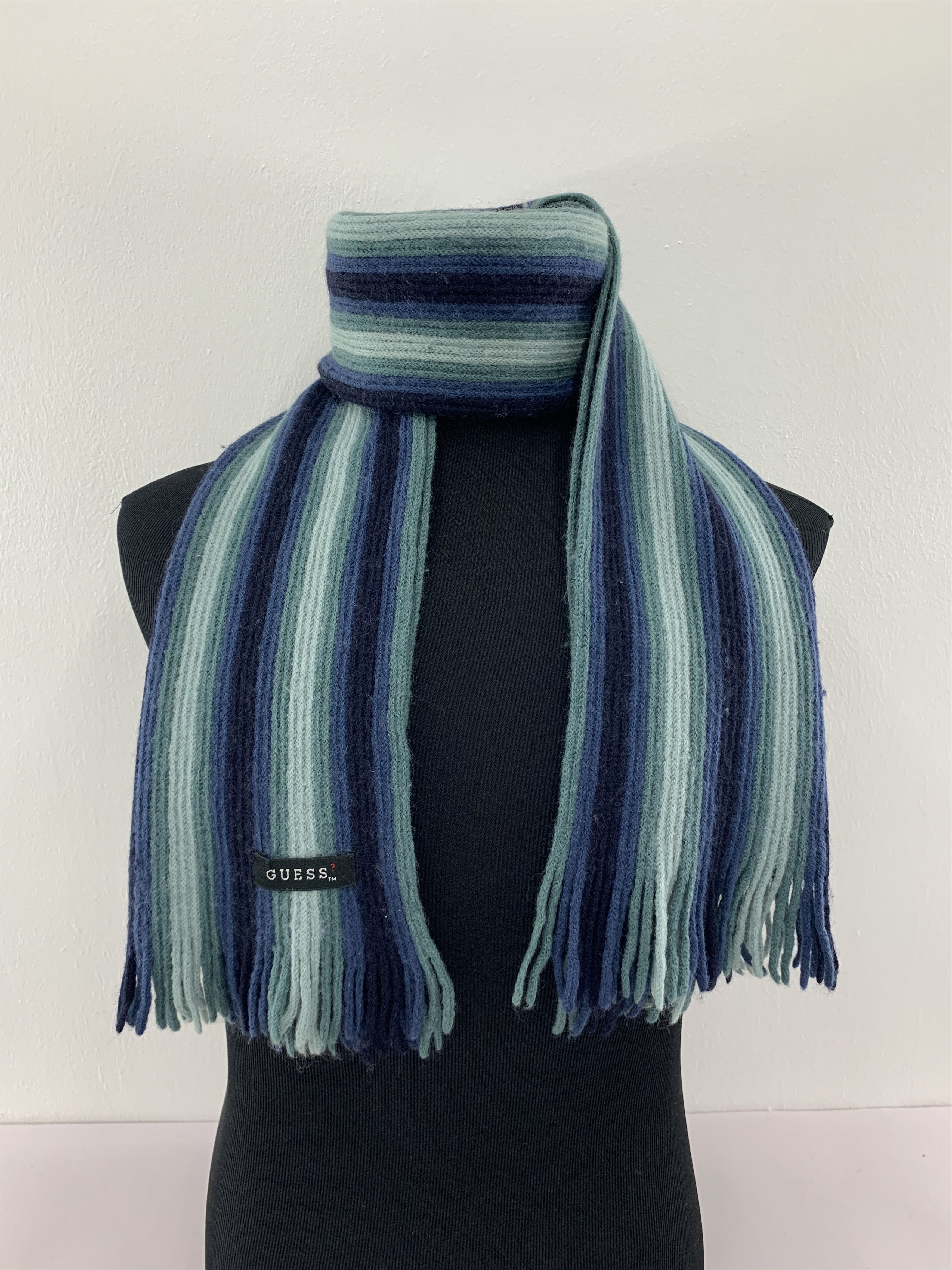 Guess Guess Scarf Wool Muffler Neck Wrap BL4427 Size ONE SIZE - 1 Thumbnail