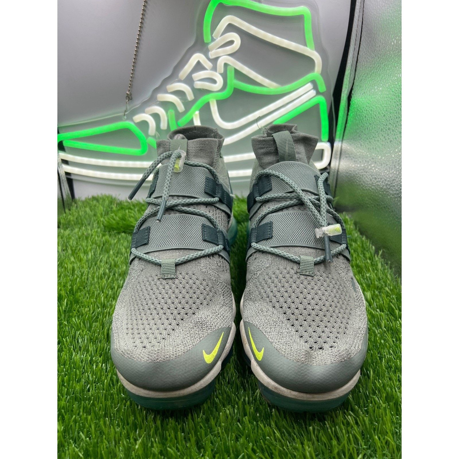 Nike Nike Air Vapormax Flyknit Utility Clay Green Men's Sz 9 Size US 9 / EU 42 - 2 Thumbnail