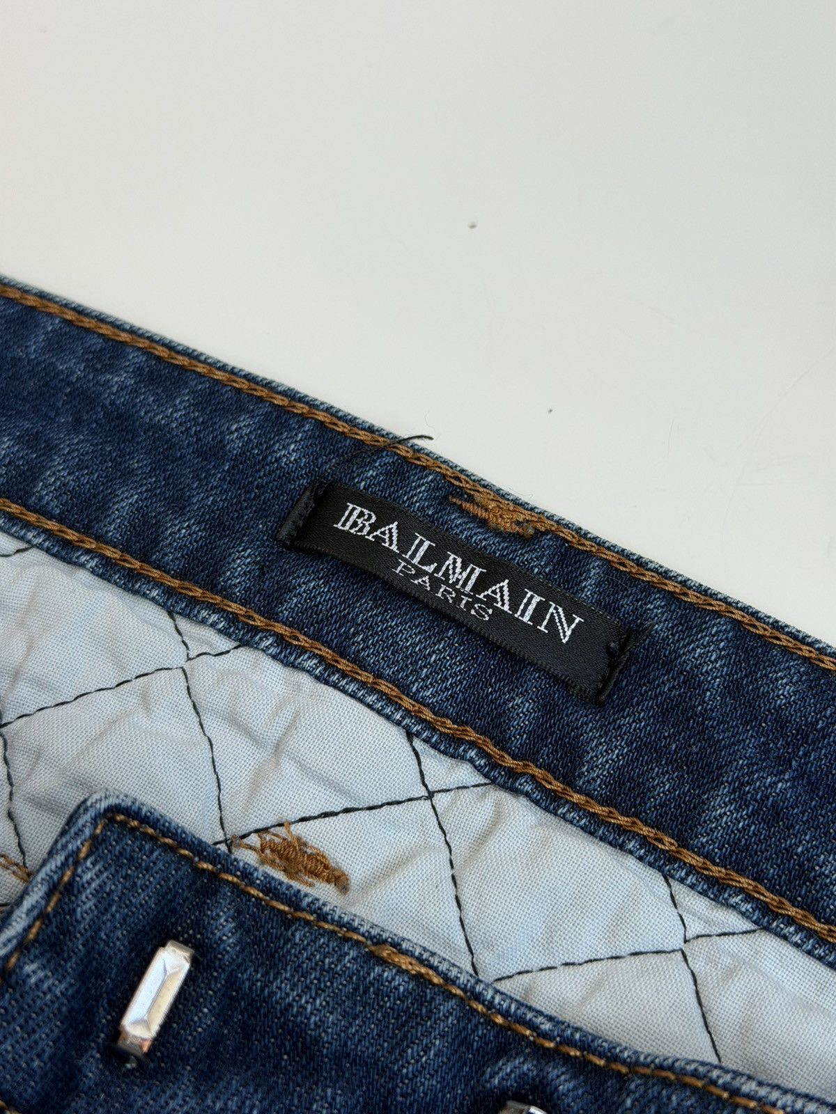 Balmain BALMAIN Decarnin SS 2010 Biker Denim Distressed Shorts jeans Size 28" / US 6 / IT 42 - 8 Thumbnail