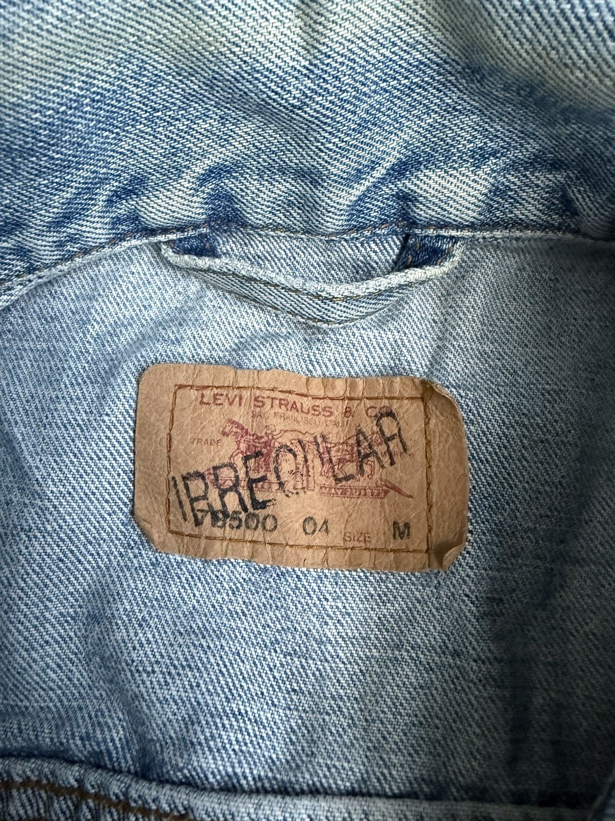 Levi's × Levi's Vintage Clothing × Vintage Vintage Levi’s Washed Denim Jacket 90’s Size US M / EU 48-50 / 2 - 4 Thumbnail
