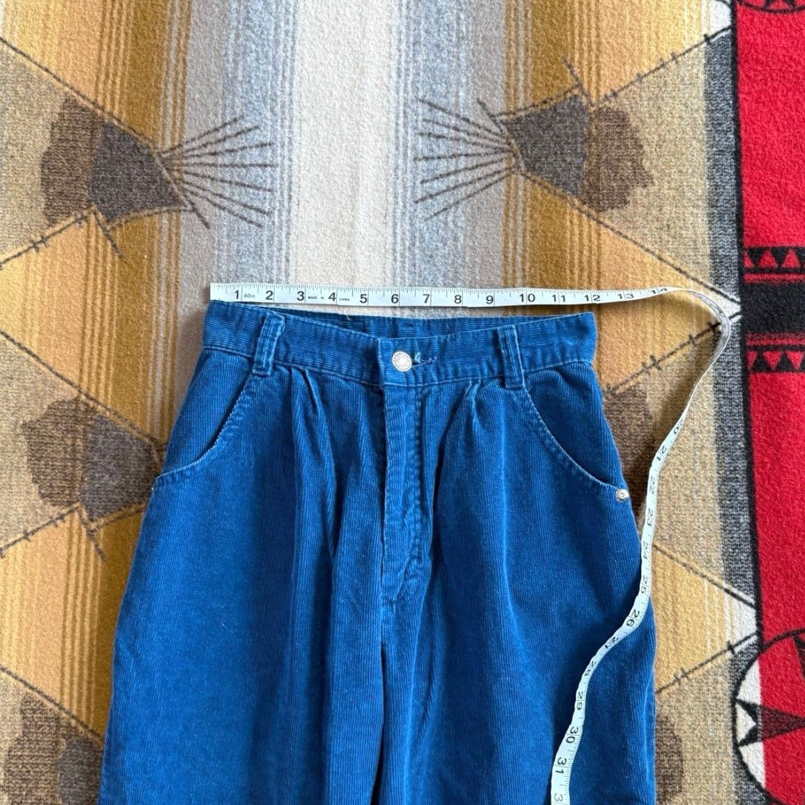 Levi's VINTAGE Levi's Women's Corduroy Pants Blue 25x31 Regular Inseam 31 80s 80s USA Corduroy Pants White Tab Rare Girls Womens Size 42" / US 20 - 7 Thumbnail