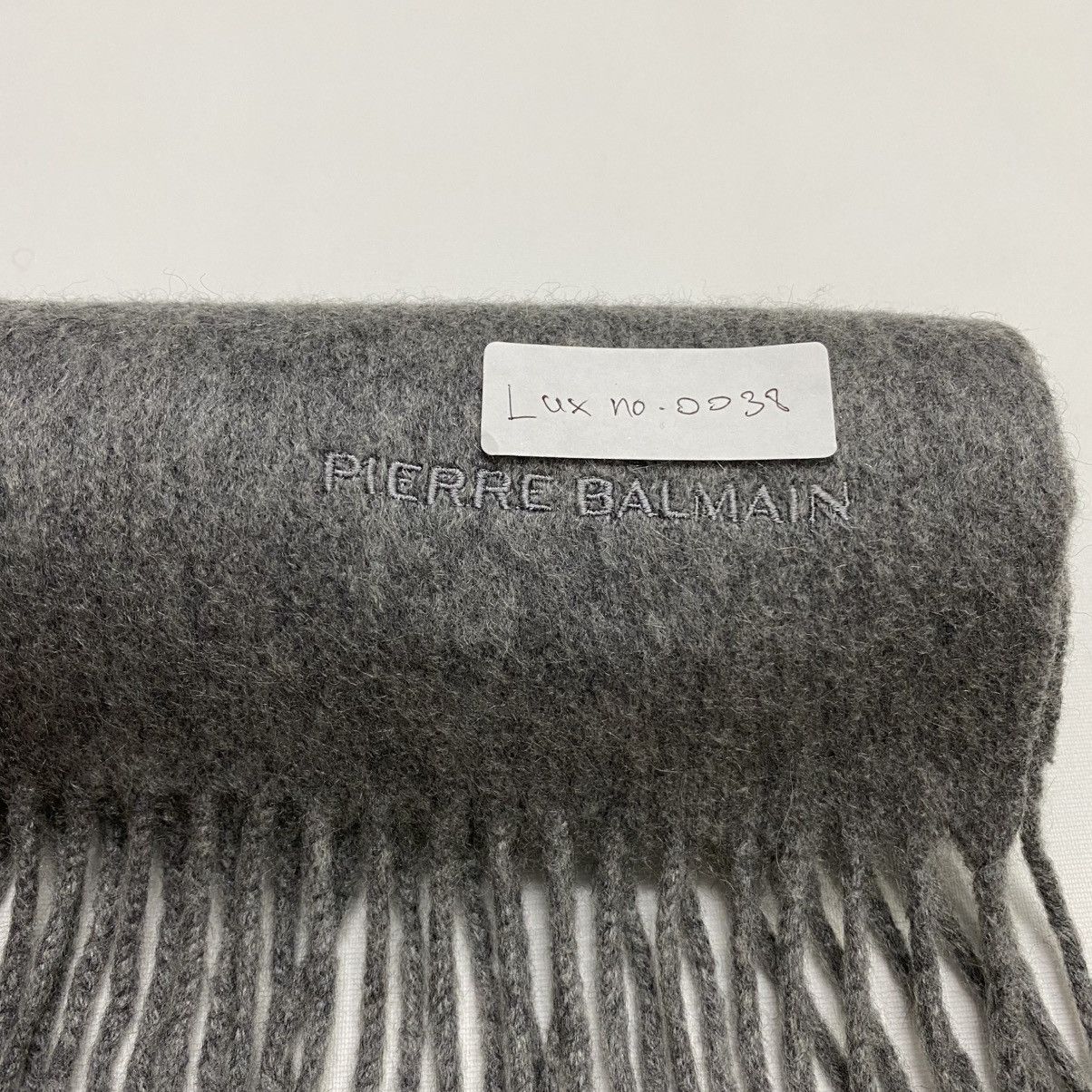 Pierre Balmain PIERRE BALMAIN SCARF MUFFLER LUX038 Size ONE SIZE - 8 Thumbnail
