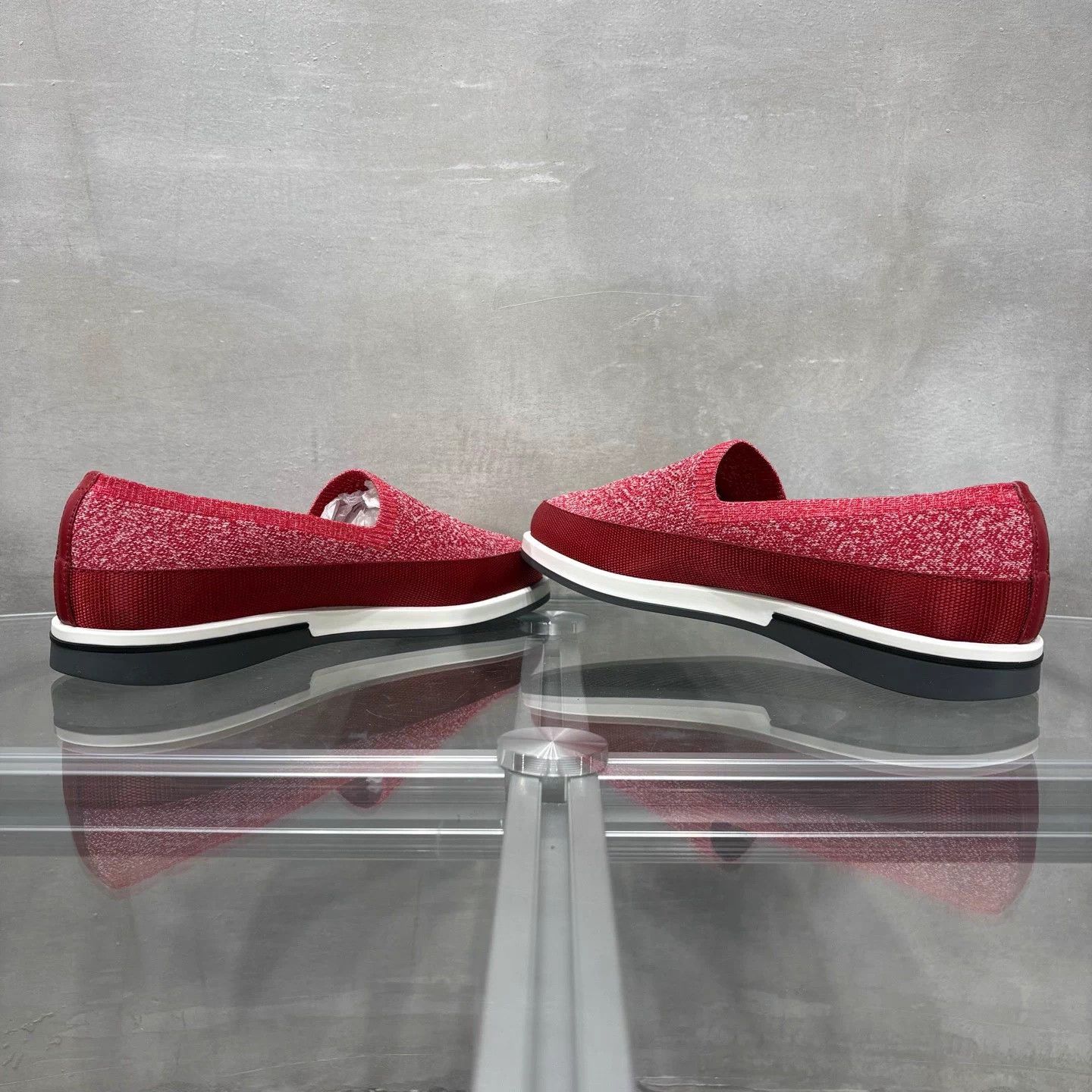 Prada Prada women's red slip-on EU 39 new w/o box Size US 8.5 / IT 38.5 - 5 Thumbnail