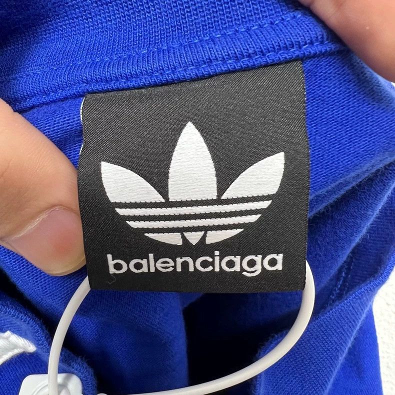 Balenciaga Balenciaga Adidas joint sweater Size US M / EU 48-50 / 2 - 3 Thumbnail