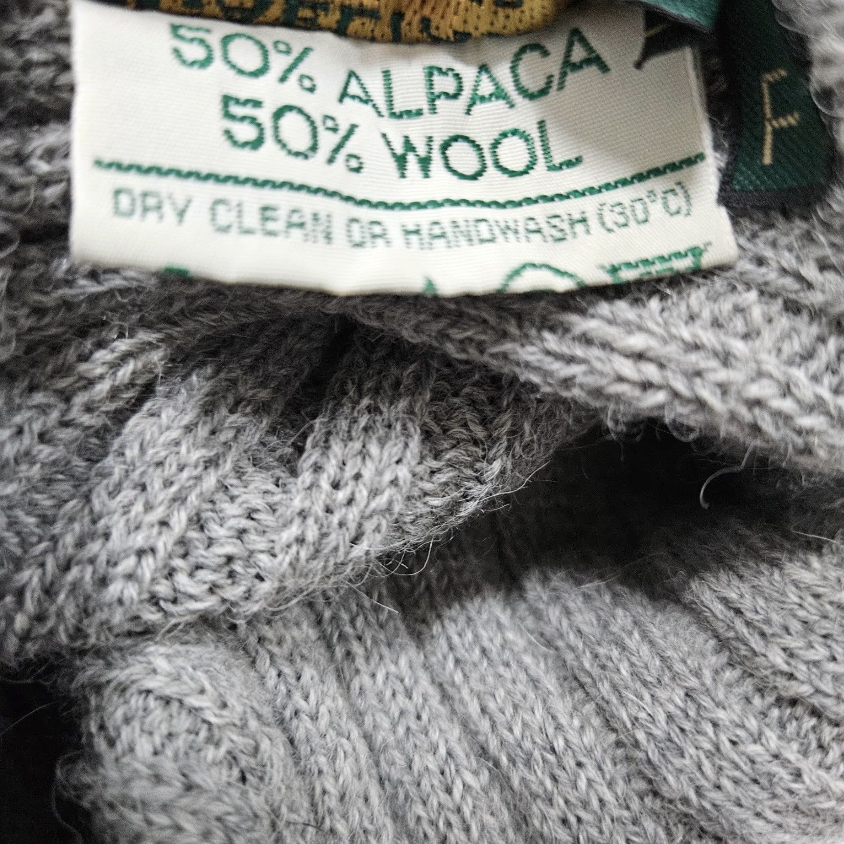 Vintage Gaeltarra Sweater One Size Grey Alpaca Wool Ribbed Knit Oversized Turtleneck Poncho F Womens Fall Winter Hand Wash Only Size ONE SIZE - 4 Thumbnail