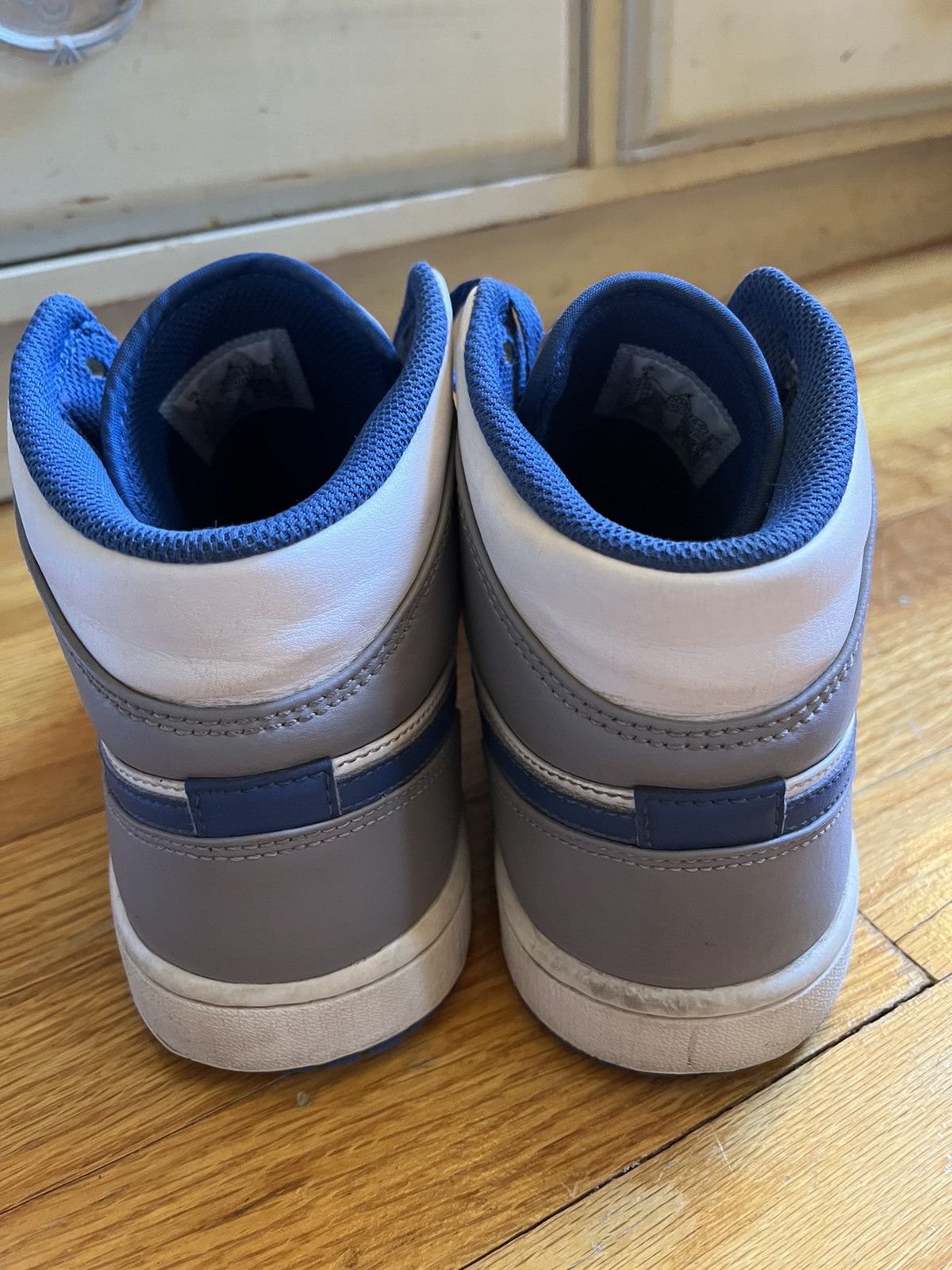 Jordan Brand Grey And Blue Jordan 1 Size US 8 / EU 41 - 5 Thumbnail