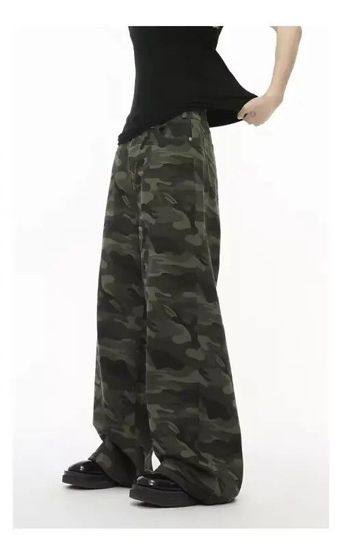 VIBE Green Camo Pant Size US 33 - 2 Thumbnail