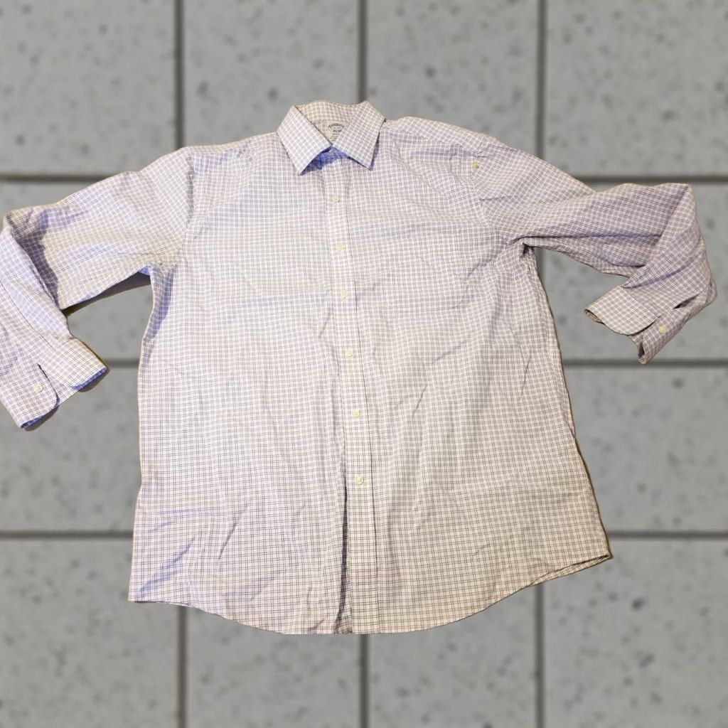 Brooks Brothers VINTAGE? No. Brooks Brothers Dress Shirt 16 33 Blue White Button Cotton 16 Shirt Men Regular Long Sleeve Non-Iron Facility: United States Size 42R - 1 Thumbnail