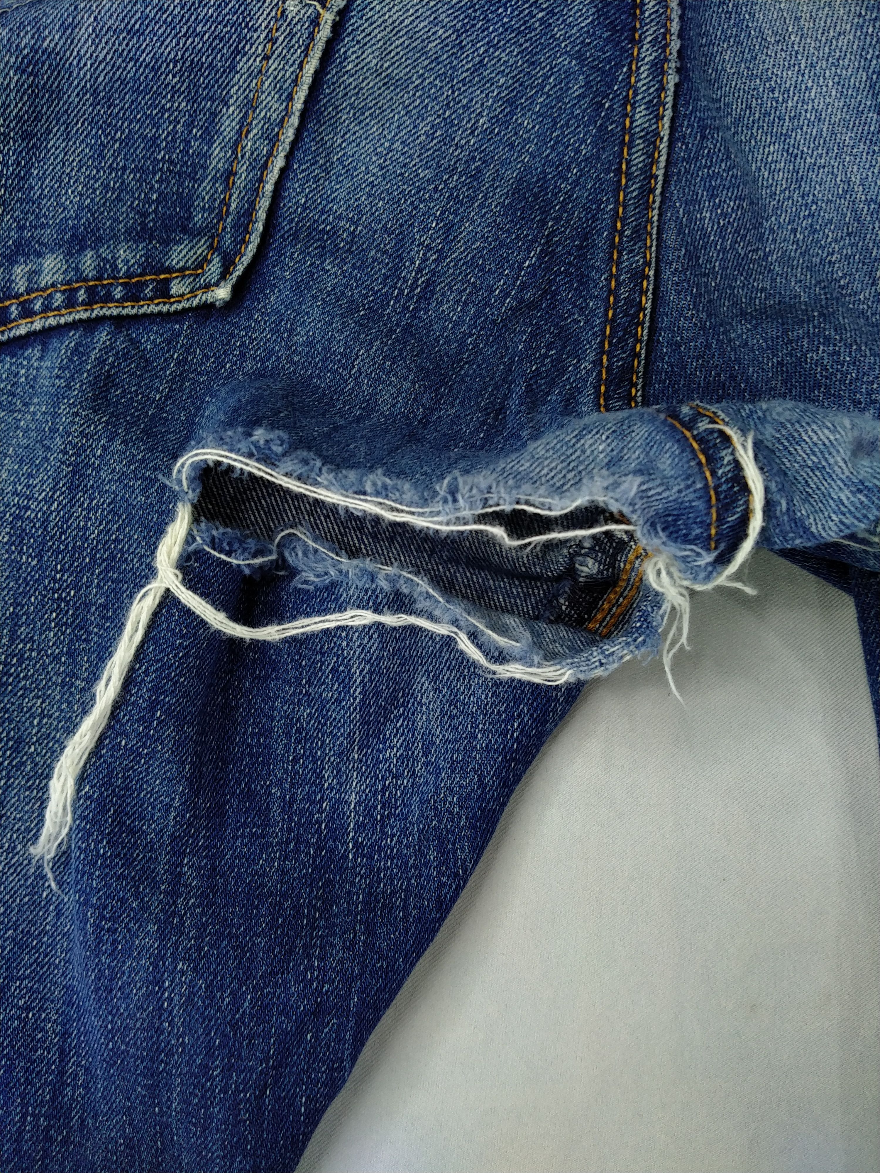 Levi's Distressed Levi's 527 Flare Denim 32x30.5 -JN686 Size US 32 / EU 48 - 11 Thumbnail