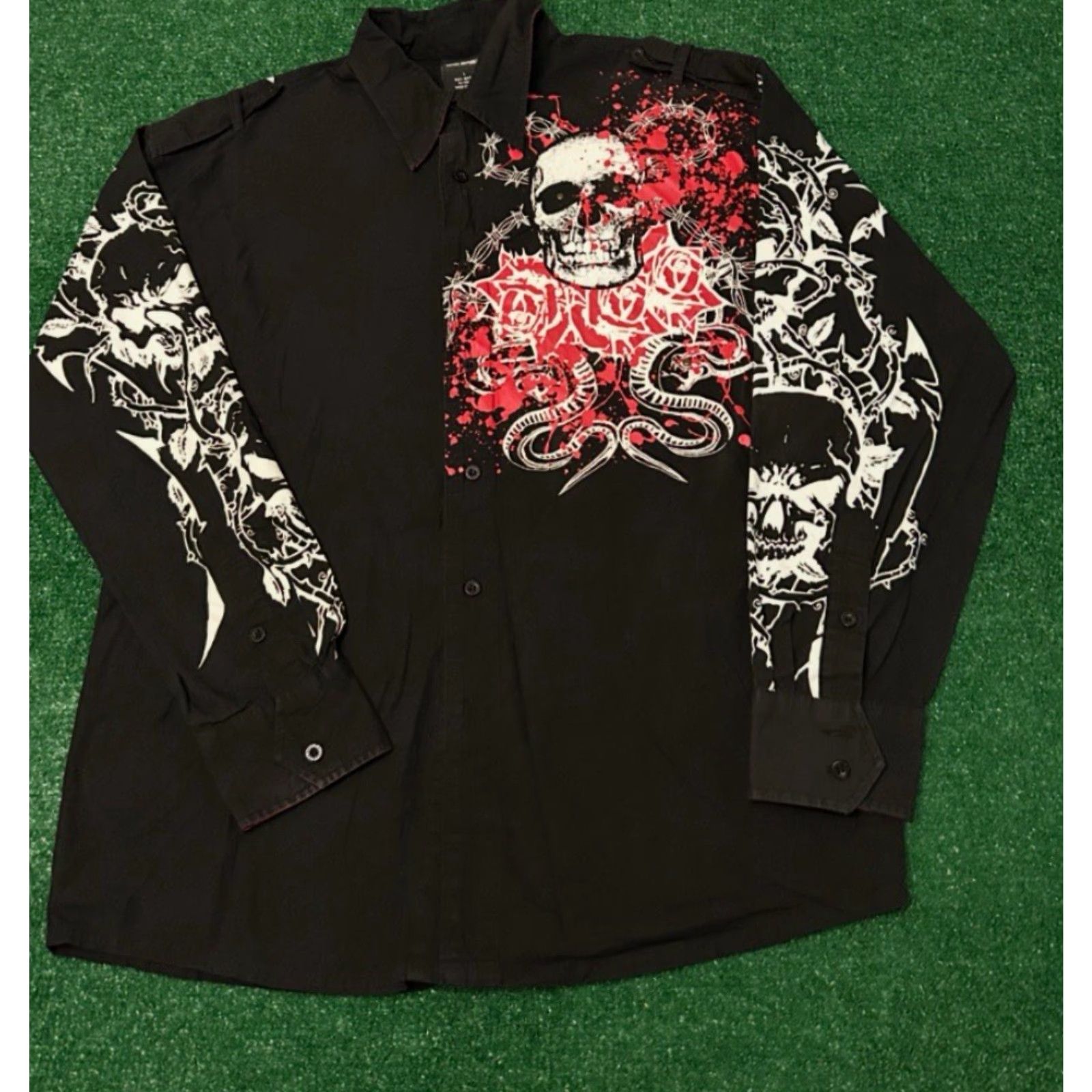 Royal RepubliQ VINTAGE Royal Republic Skull Wings Button Up Long Sleeve Shirt Mens L Black VTG Y2K Punk Gothic Grunge 90s Boys Mens? Size US L / EU 52-54 / 3 - 2 Thumbnail