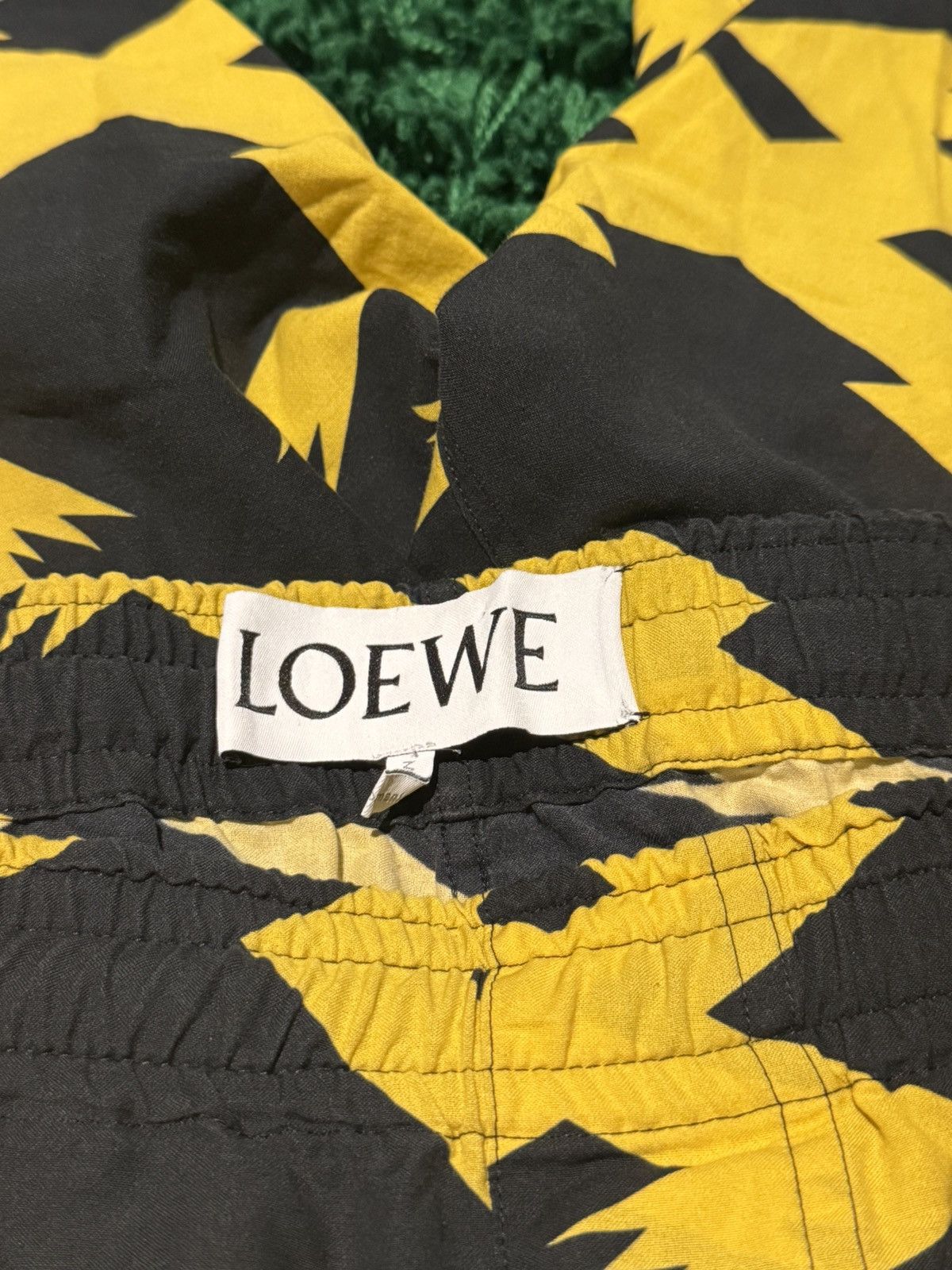 Loewe Loewe Allover Print Shorts Size US 38 / EU 54 - 5 Thumbnail