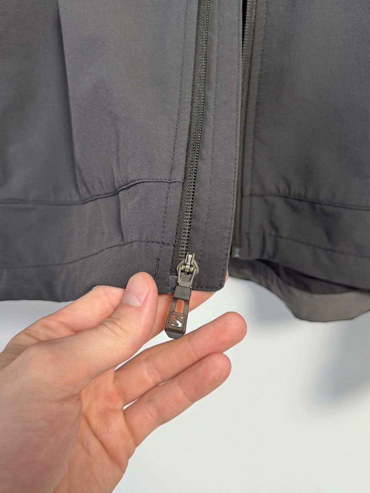 Salomon Salomon Men's Hoodie Polyamide with Elastane, Nylon Full Zip Size US L / EU 52-54 / 3 - 12 Thumbnail