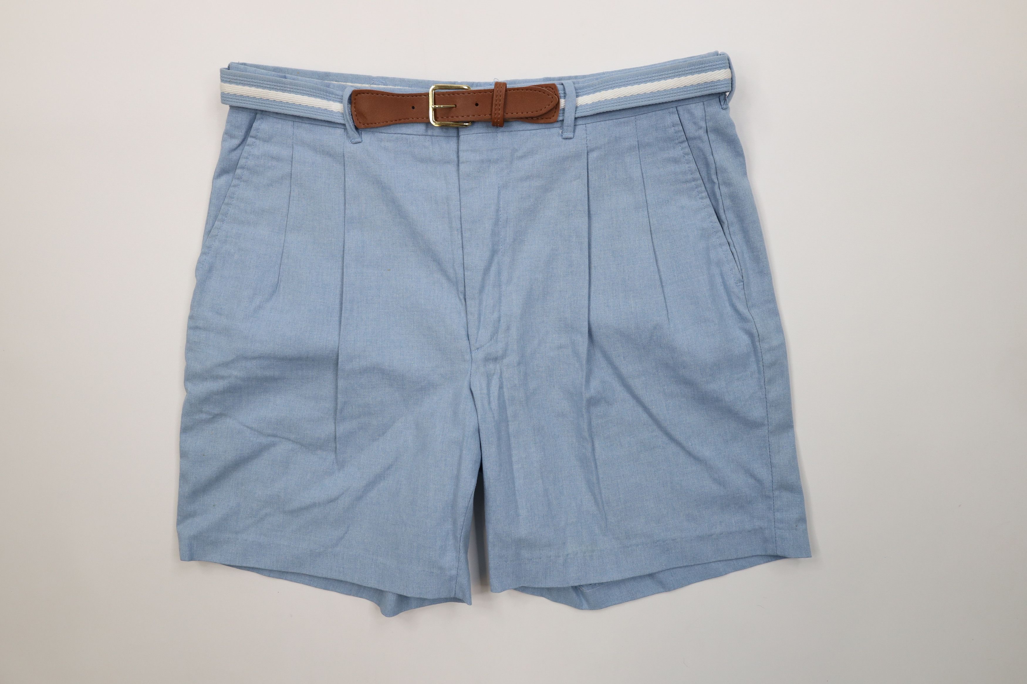Vintage Vintage 70s 80s Streetwear Above Knee Chino Shorts USA Size US 34 / EU 50 - 1 Thumbnail