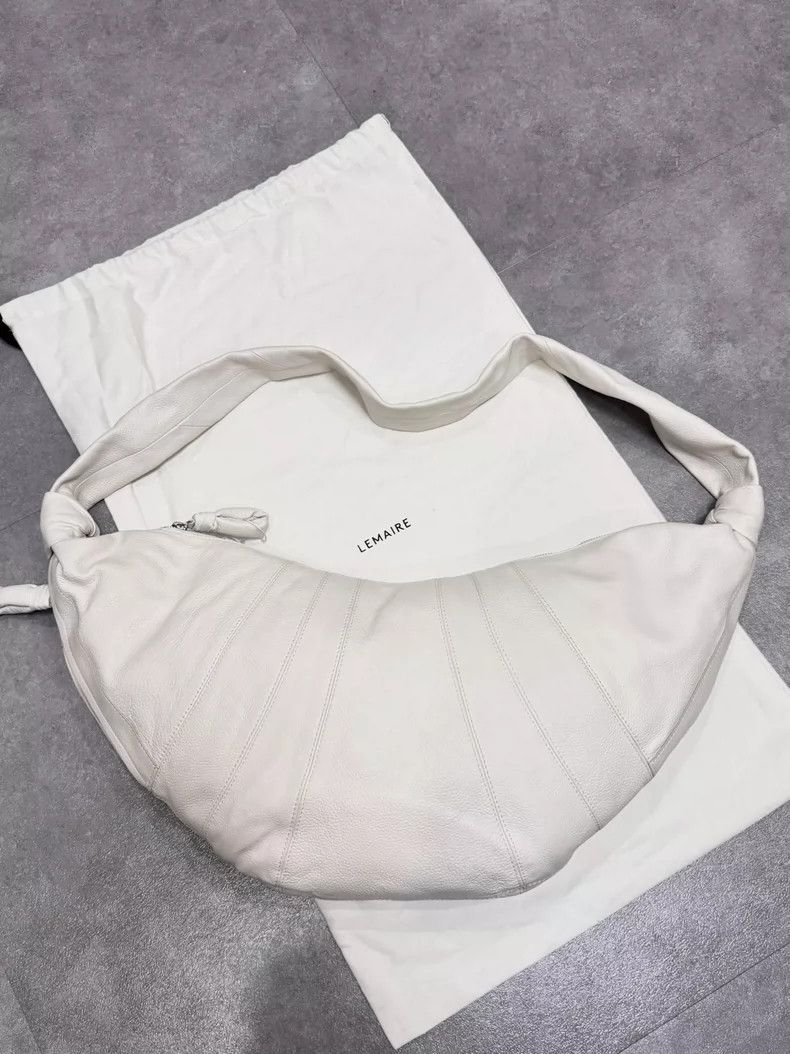 Lemaire Lemaire White Large Leather Horn Bag Size ONE SIZE - 1 Thumbnail