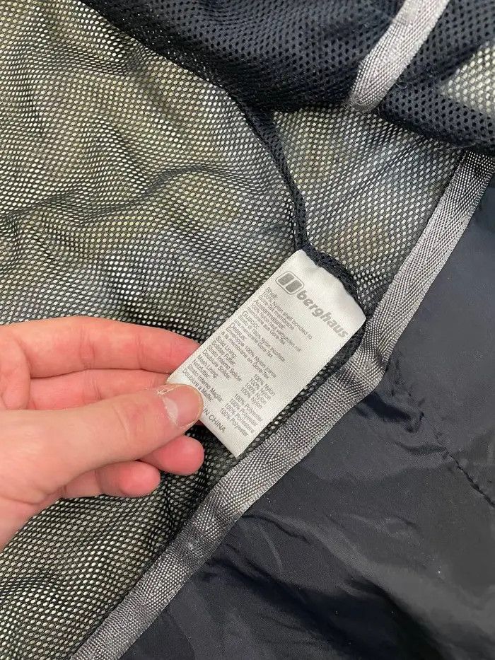 Berghaus Vintage Berghaus GoreTex Exctem Jacket 90s Ski Mountain Size US L / EU 52-54 / 3 - 13 Thumbnail