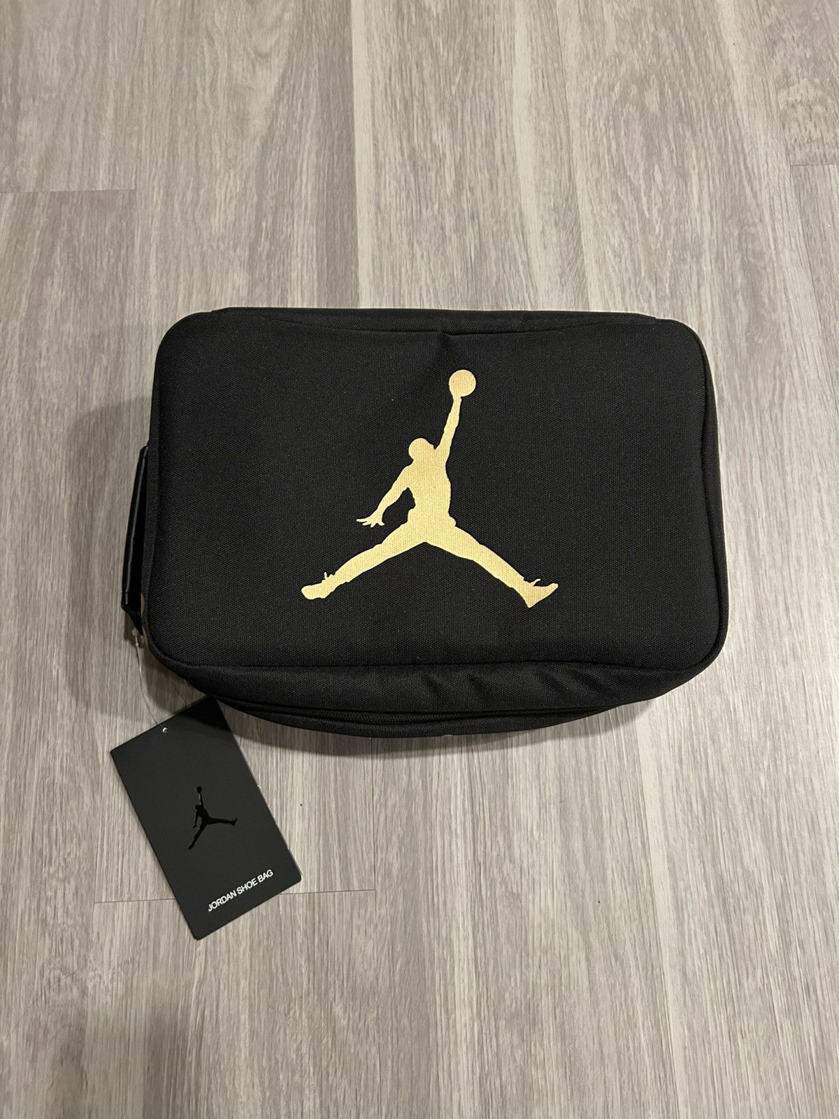 AUTHENTIC NIKE JORDAN 11 \