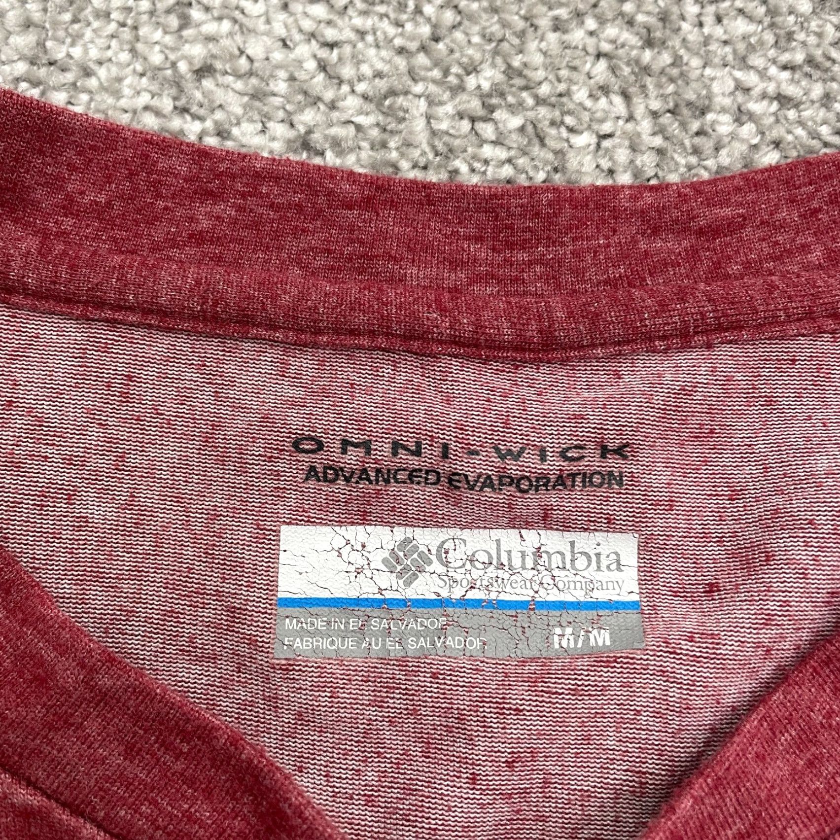 Vintage Columbia Omni Wick Shirt Men Medium Red Long Sleeve Henley Sports Outdoor Active Casual Size US M / EU 48-50 / 2 - 4 Thumbnail