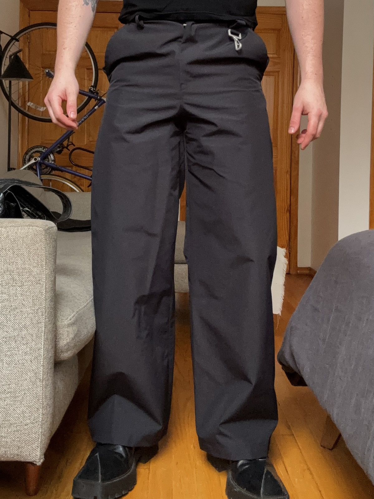 Reese Cooper Reese Cooper Laminated Nylon Pants Size US 32 / EU 48 - 1 Thumbnail