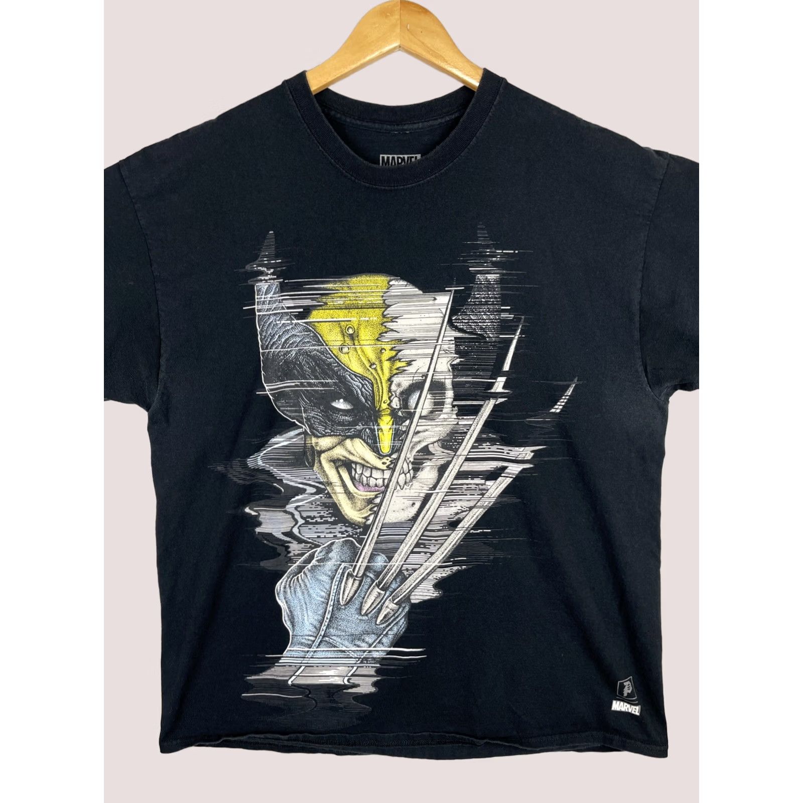Primitive Wolverine Shirt Mens XL Black Primitive Apparel Marvel Shirts Skull Graphic Print Short Sleeve Crew Neck T-Shirt Mens Comics 2020s Size US XL / EU 56 / 4 - 1 Thumbnail