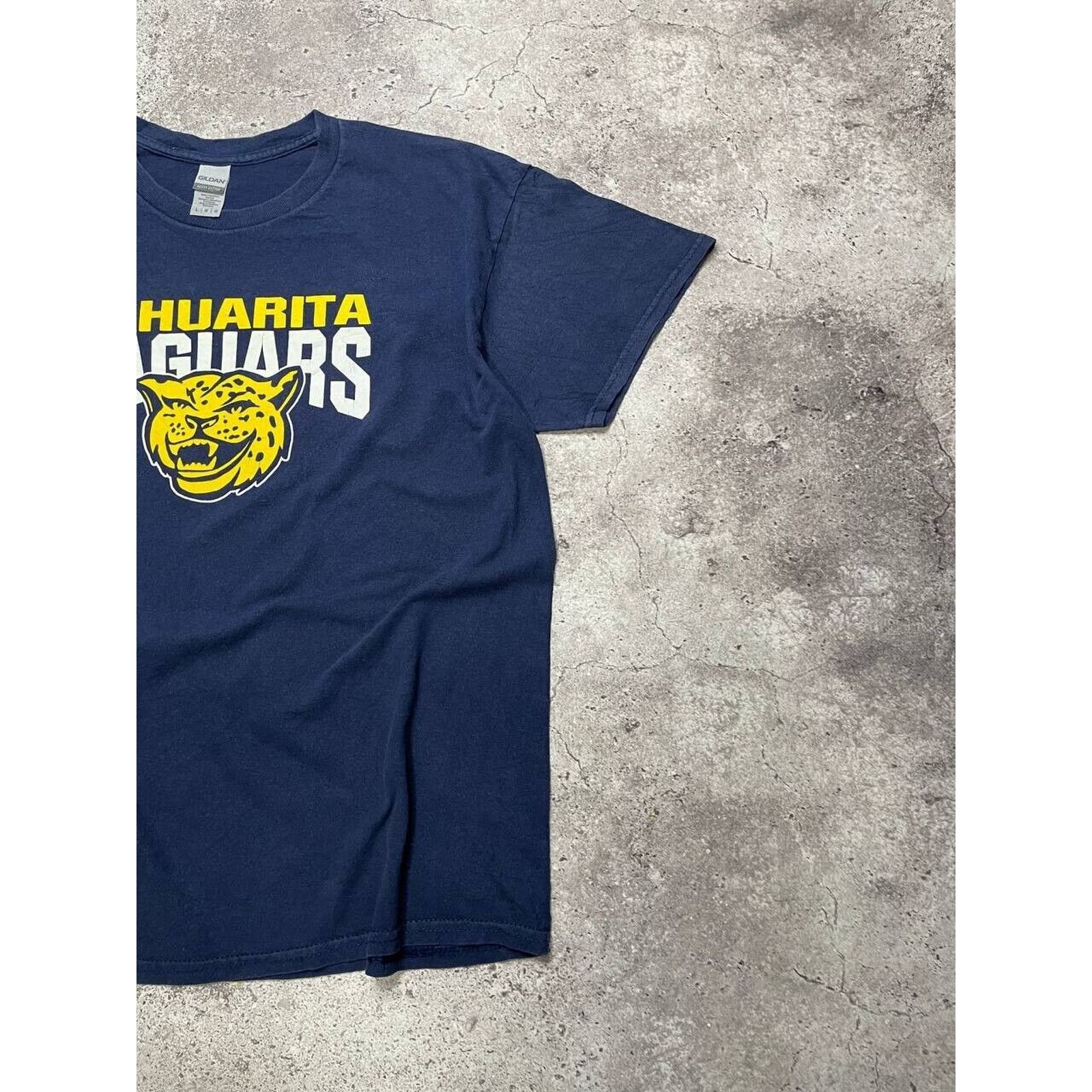 Gildan Vintage Sahuarita Jaguars Graphic T-Shirt Navy Blue Size L Size US L / EU 52-54 / 3 - 3 Thumbnail