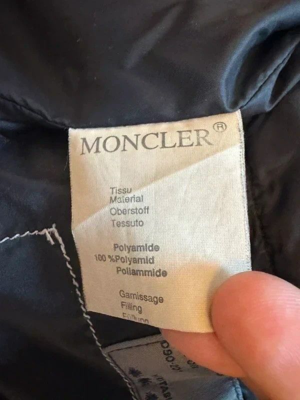 Moncler Moncler Puffer Jacket - Size 1 Size M / US 6-8 / IT 42-44 - 7 Thumbnail